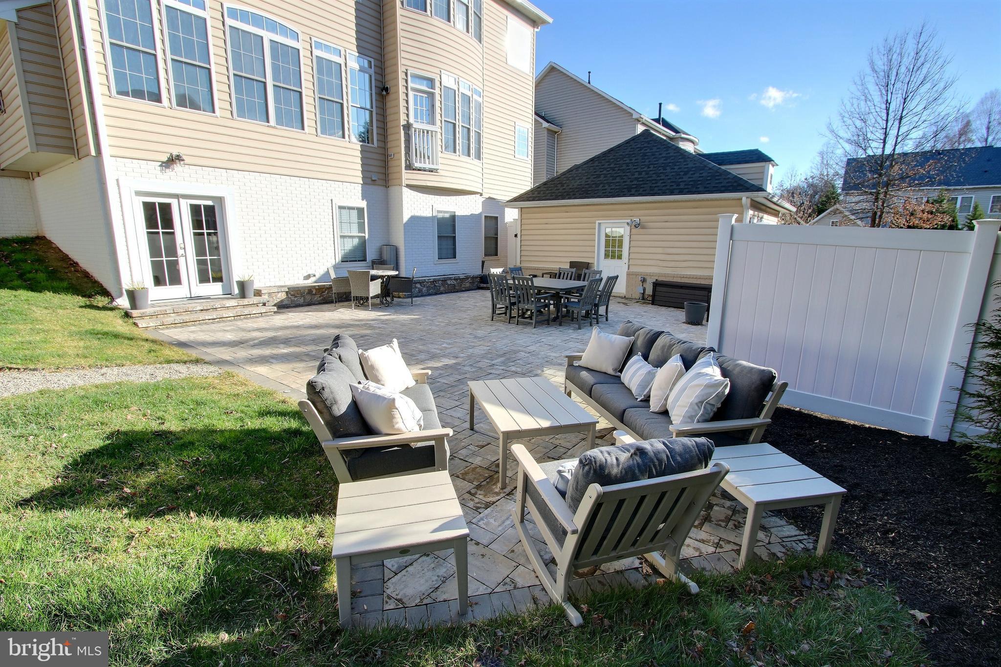 ROSE HILL - Residential