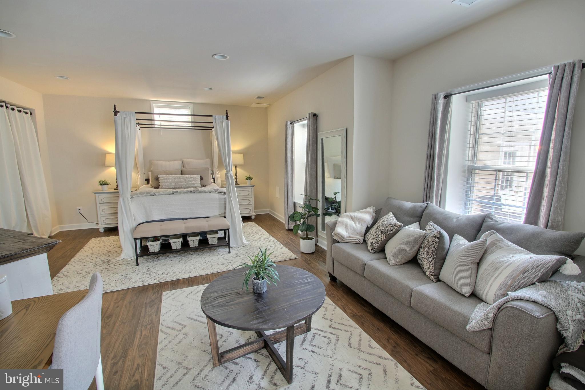 ROSE HILL - Residential