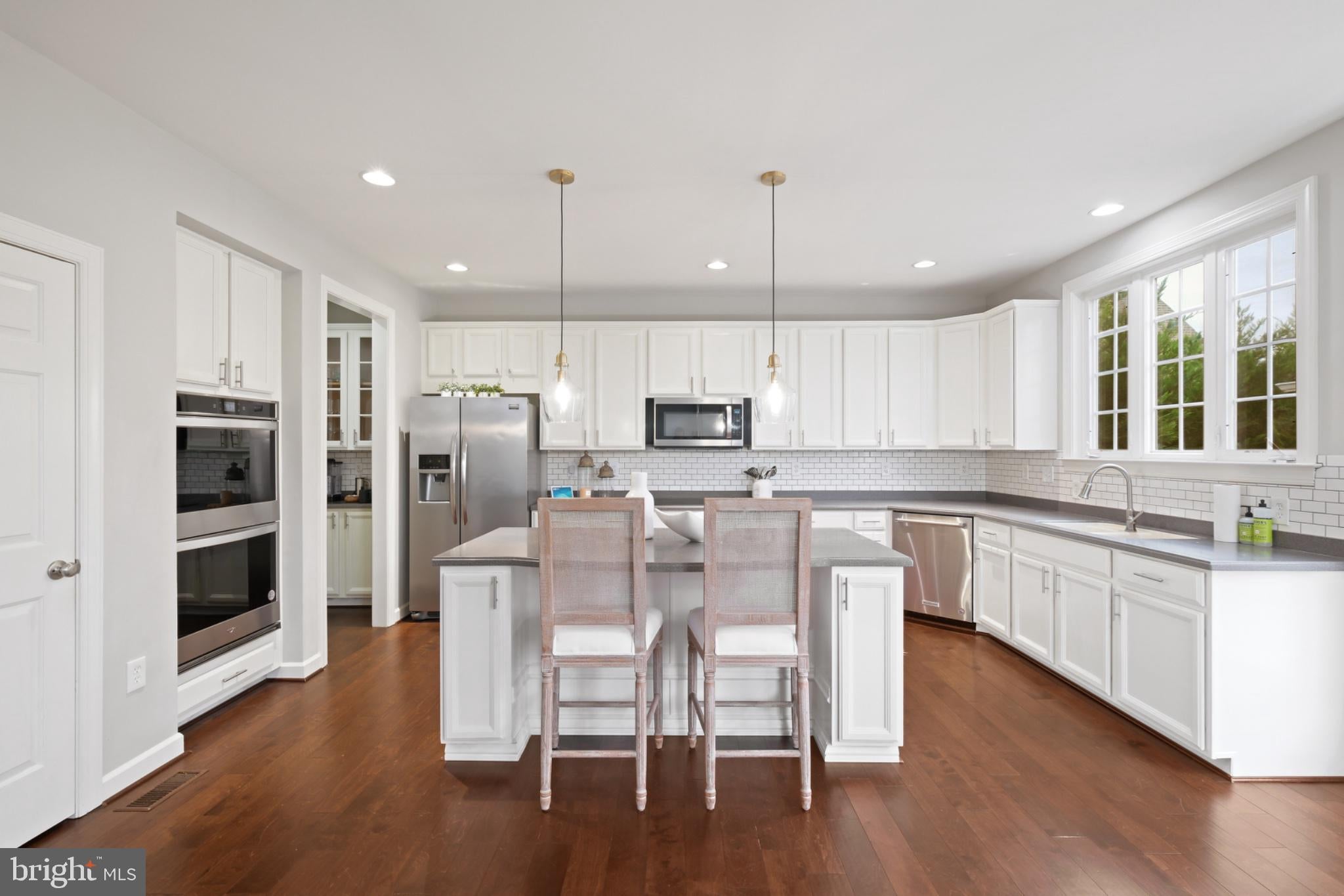 5518 ADAMSTOWN DRIVE