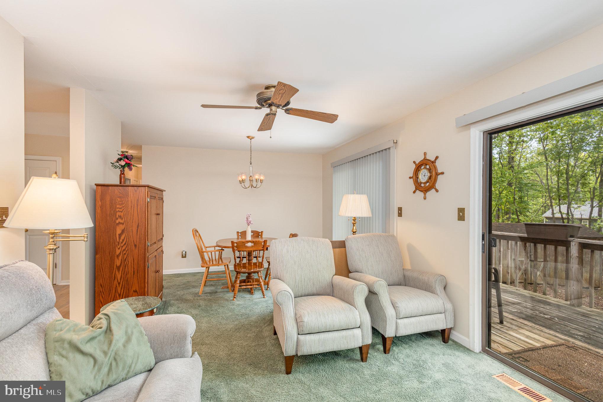 LAKE MONTICELLO - Residential