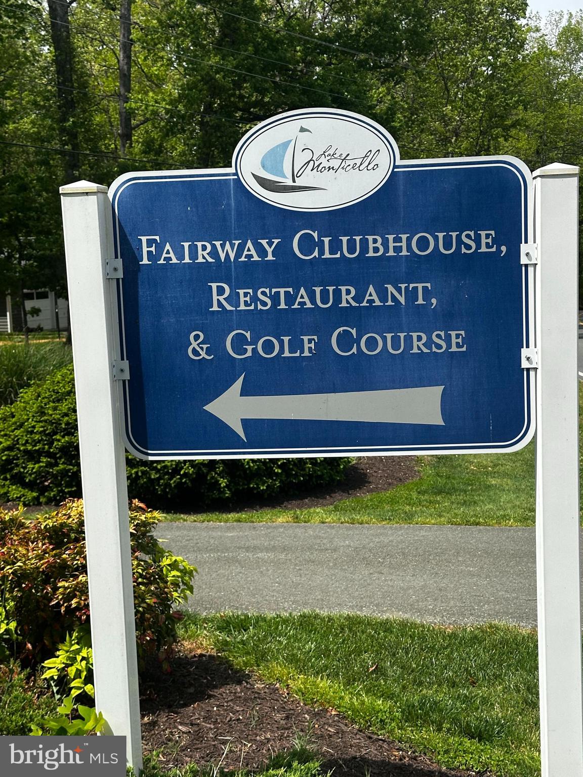 LAKE MONTICELLO - Residential