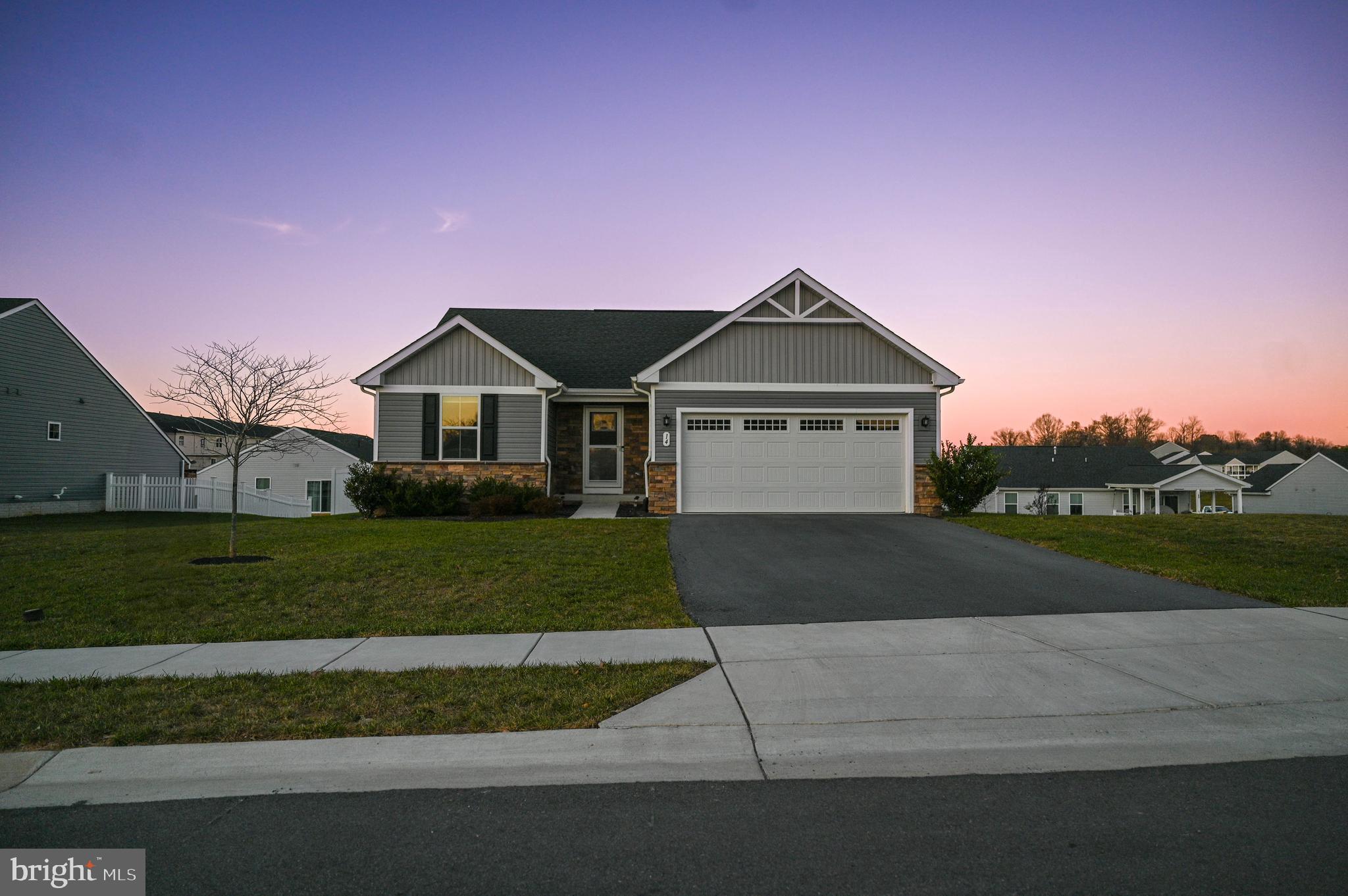 THE LAKES AT MARTINSBURG - Residential