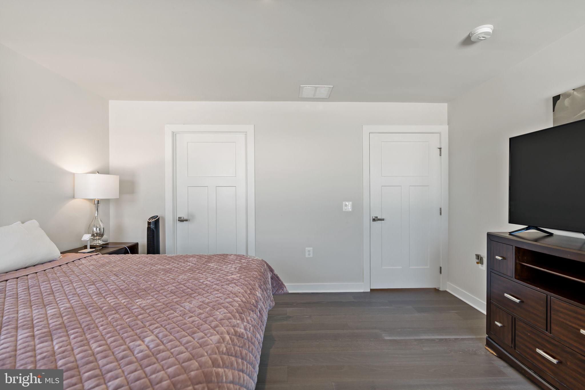 THE LAKES AT MARTINSBURG - Residential