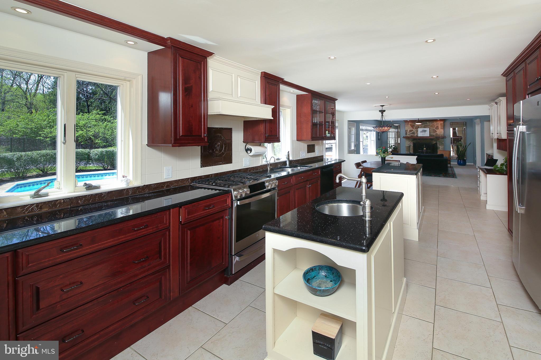 MIQUON - Residential