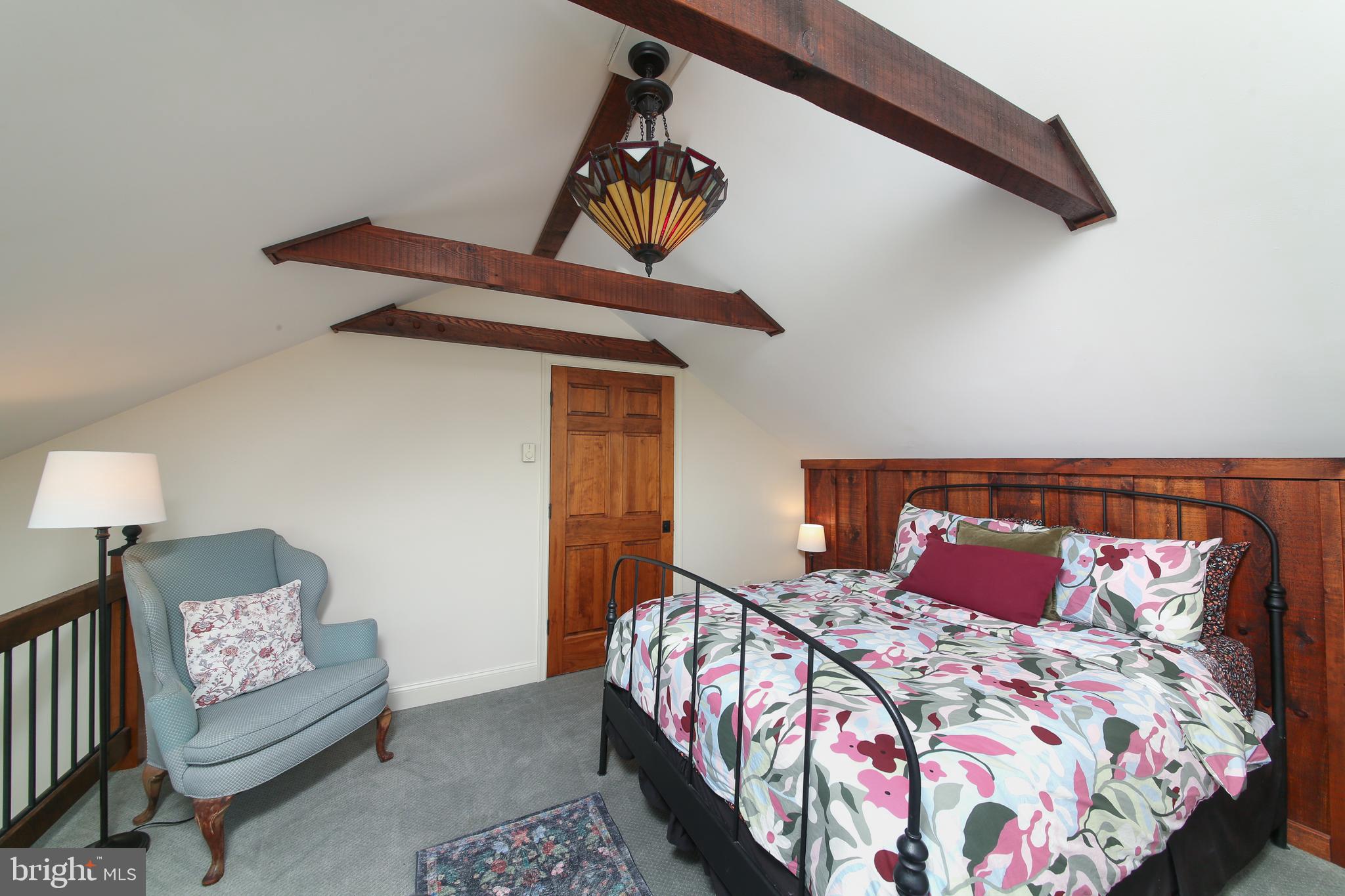 MIQUON - Residential