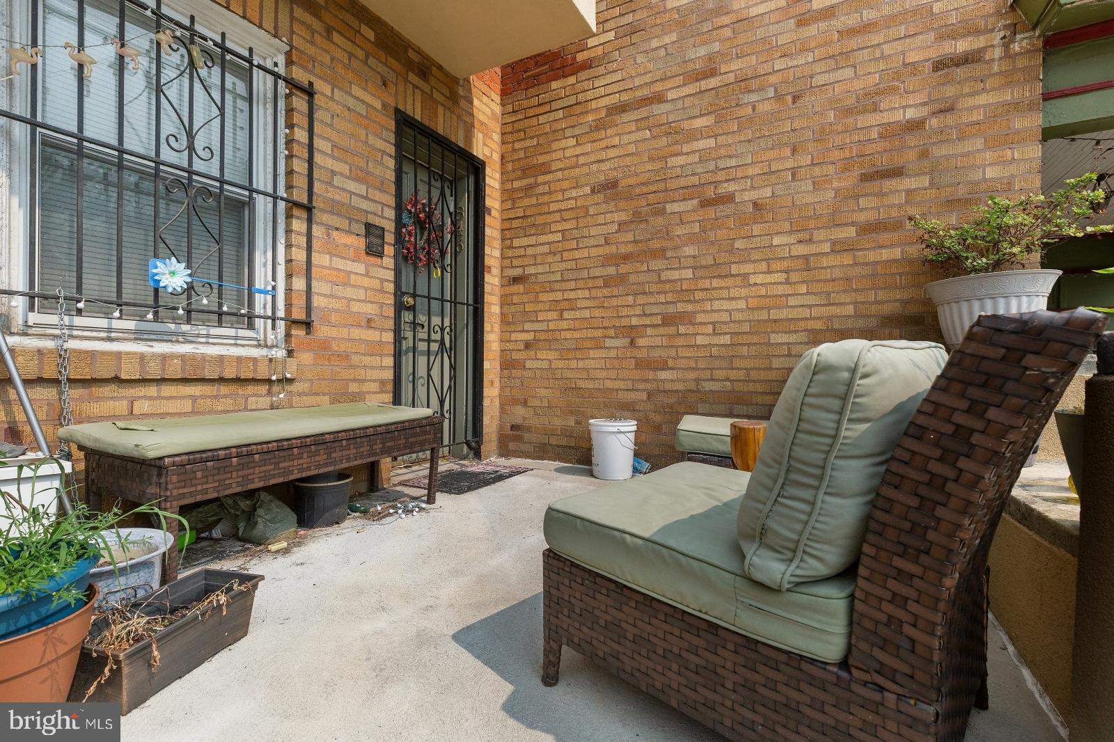 FRANCISVILLE - Residential Lease