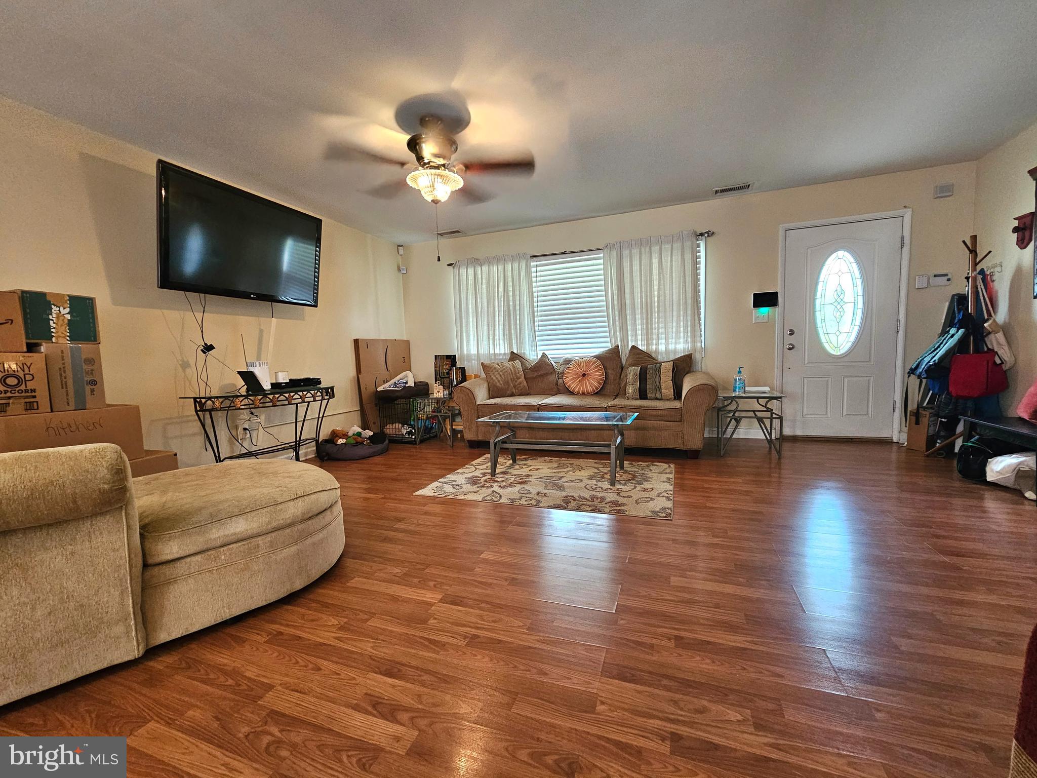 CHADWICK MANOR - Residential