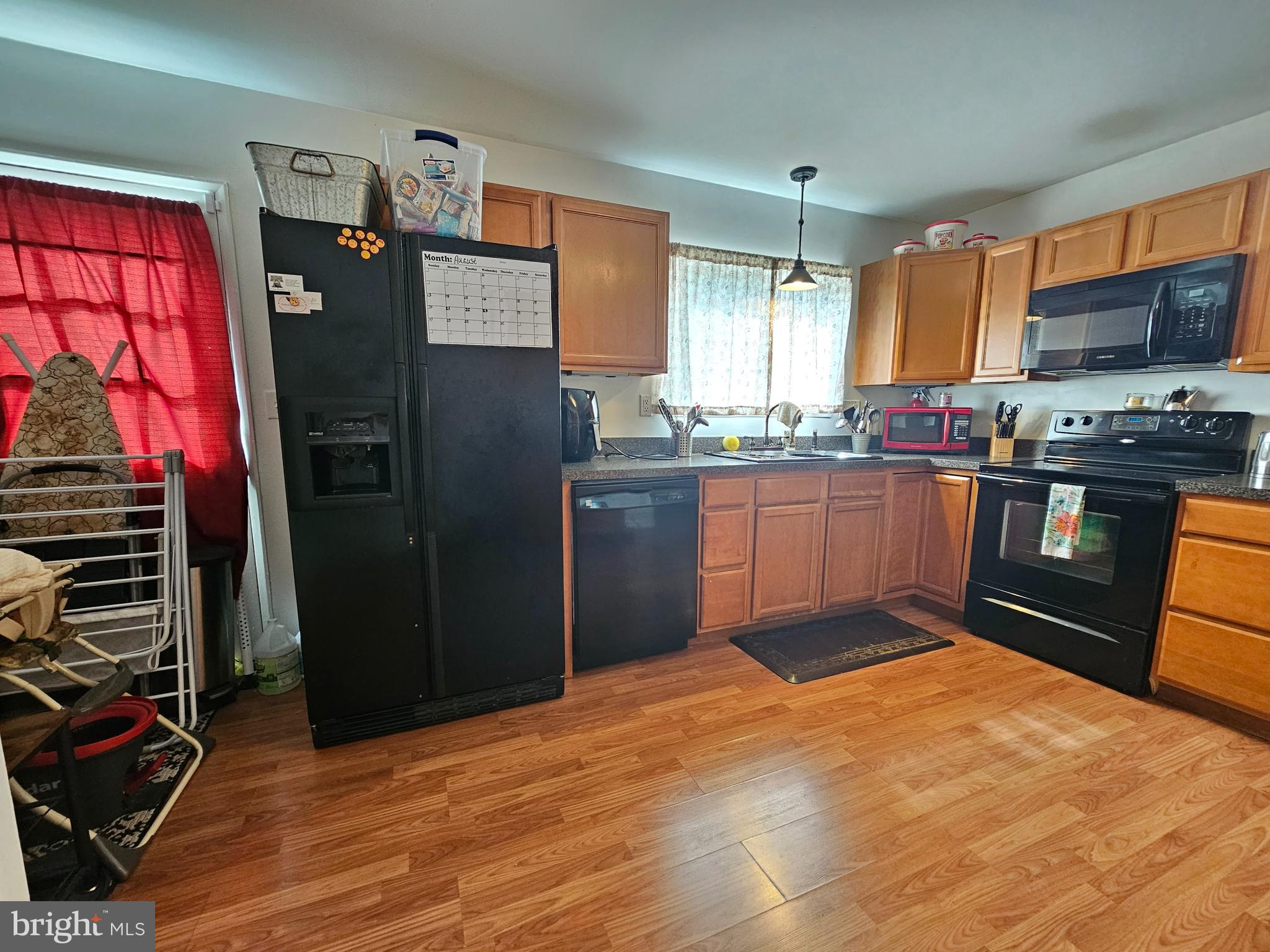 CHADWICK MANOR - Residential