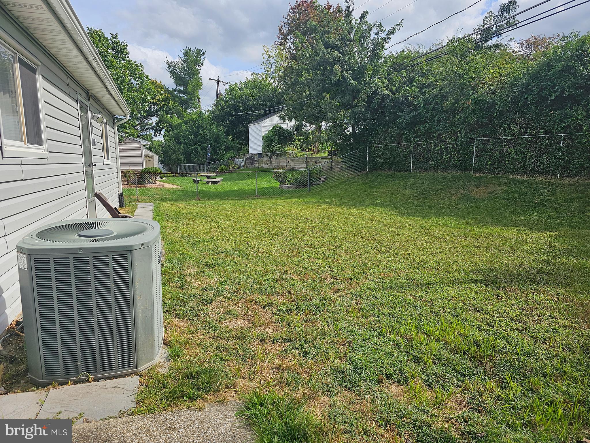 CHADWICK MANOR - Residential