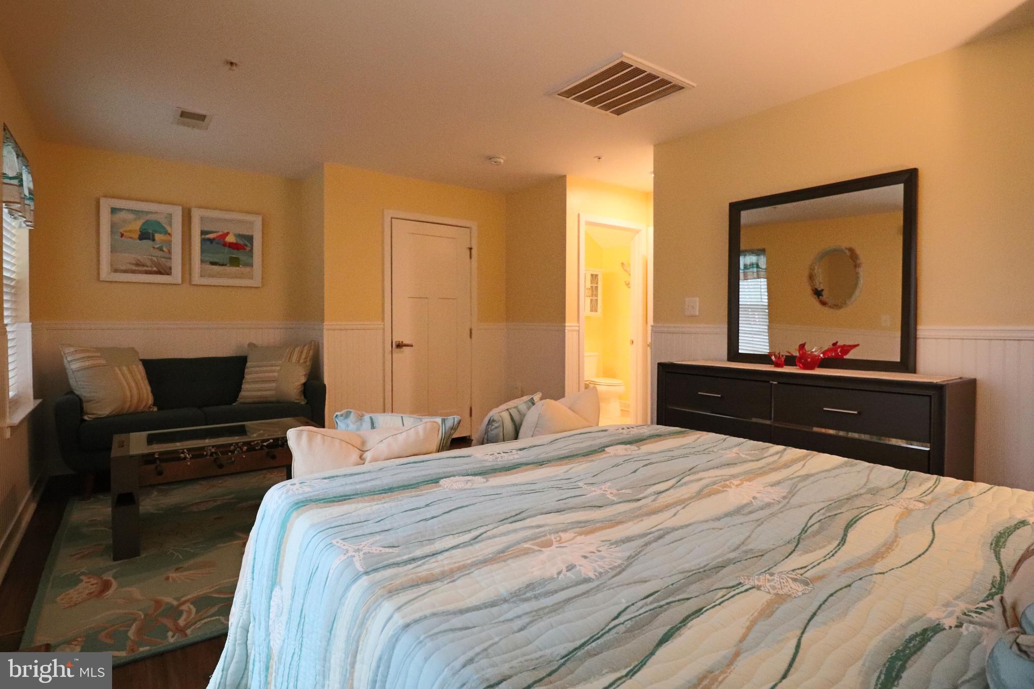 AVONDALE GROVE - Residential