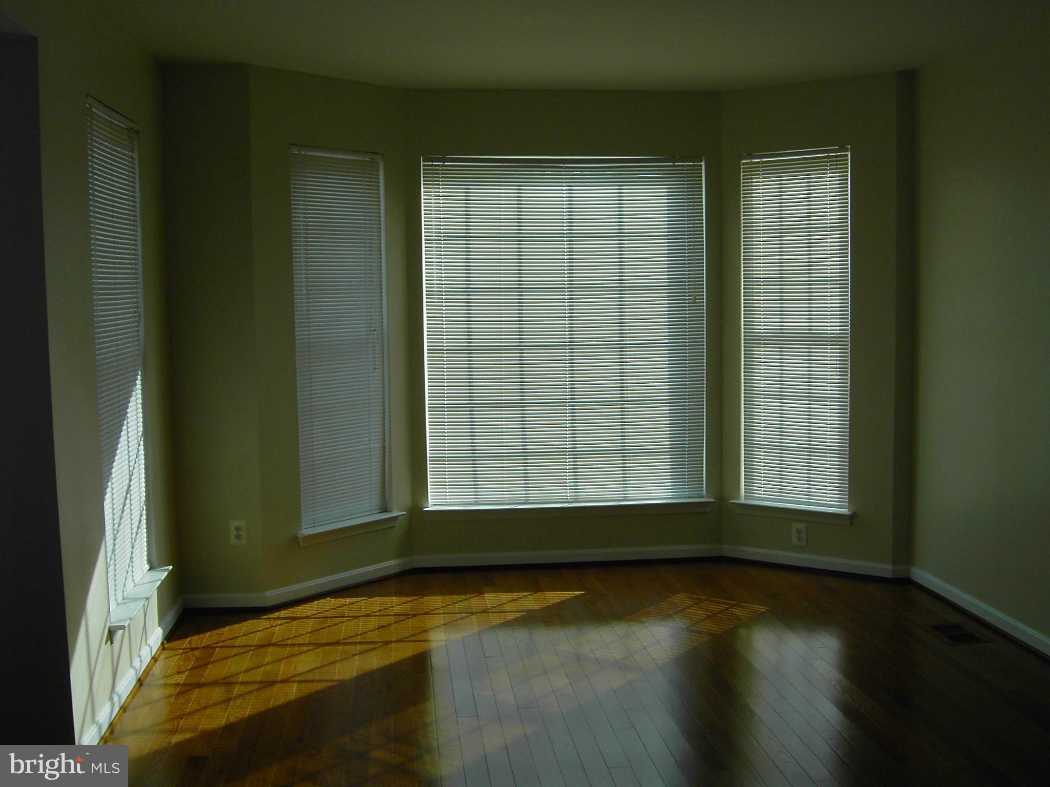 FAULKNER'S LANDING - Residential Lease