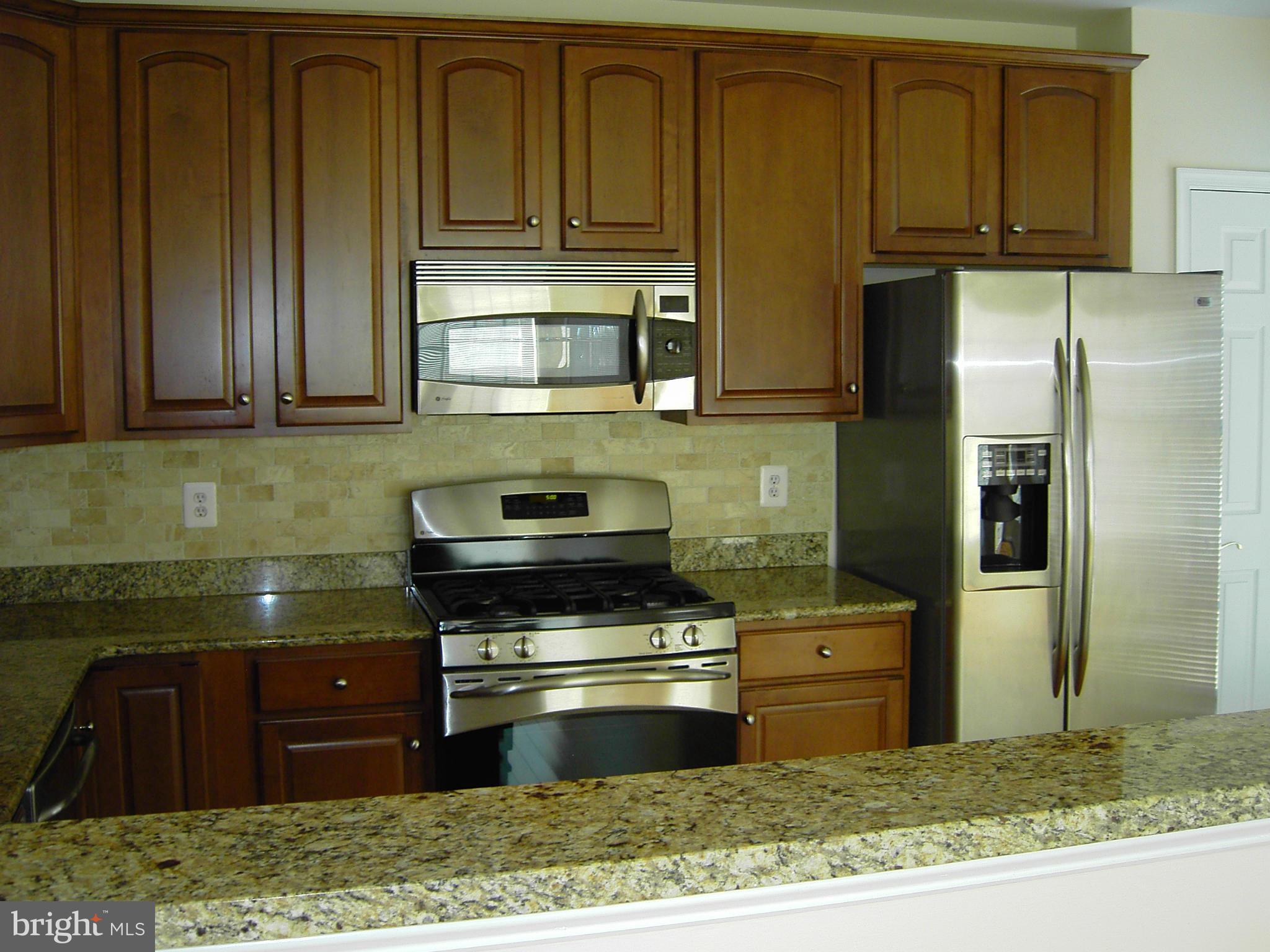 FAULKNER'S LANDING - Residential Lease