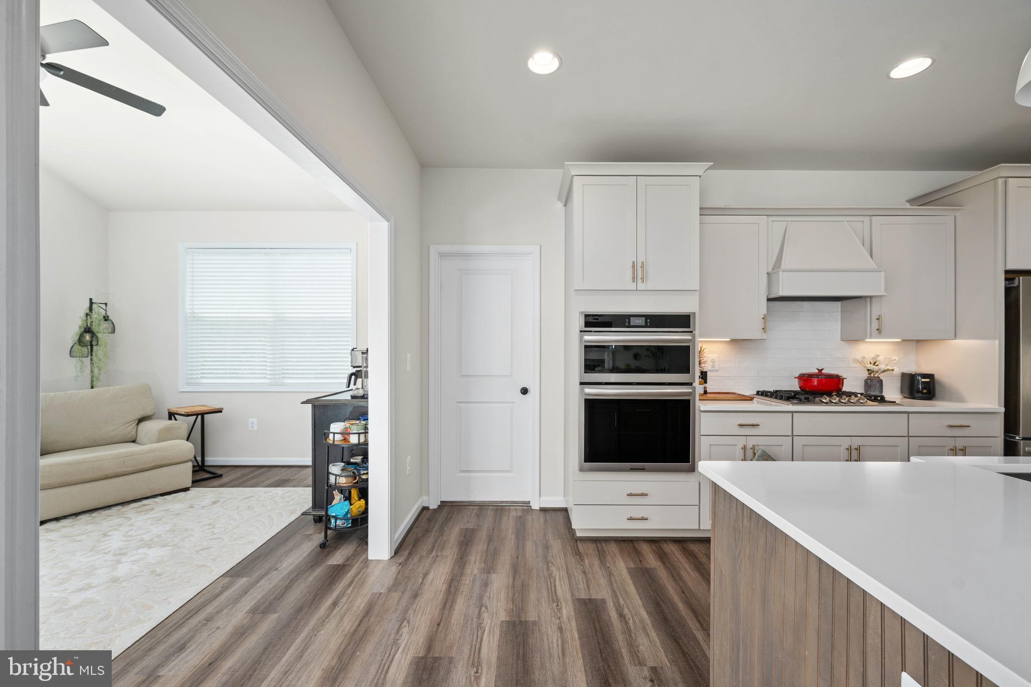 LIBERTY HALL - Residential