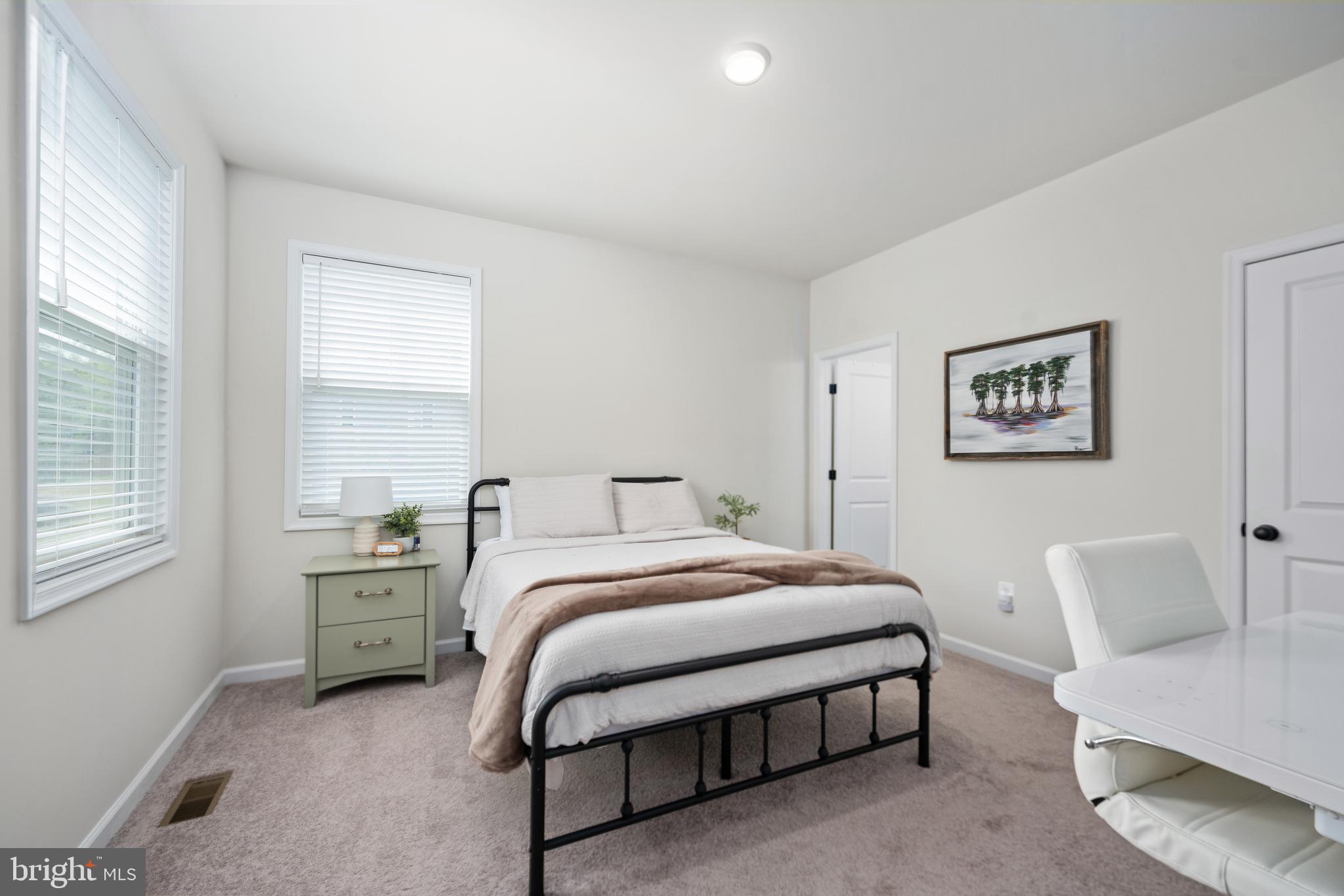 LIBERTY HALL - Residential