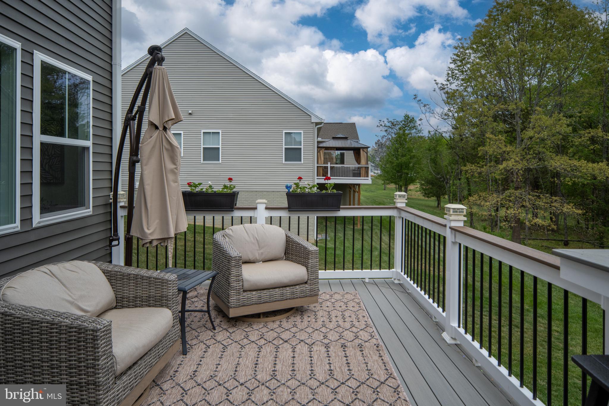 LIBERTY HALL - Residential