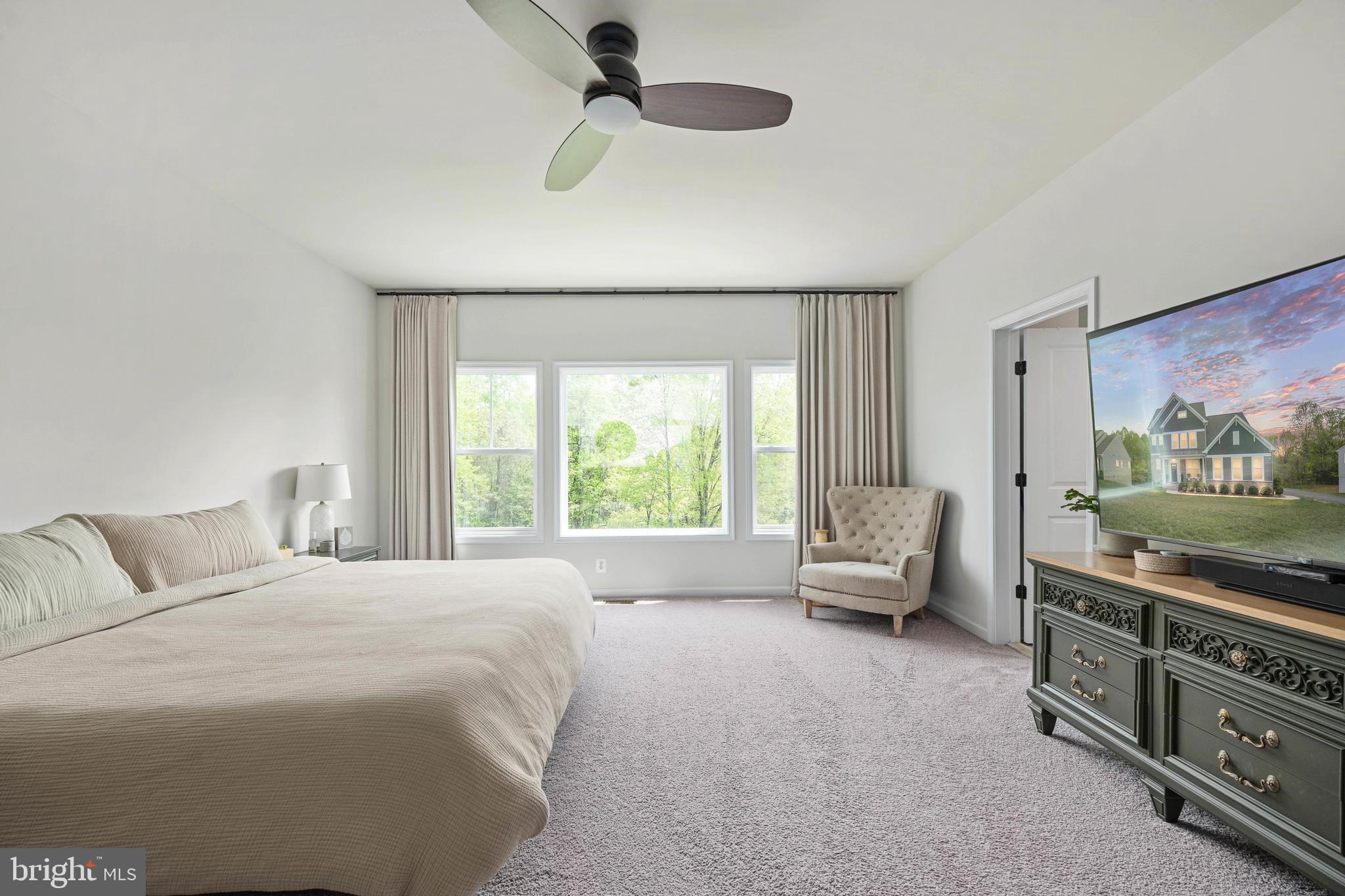 LIBERTY HALL - Residential