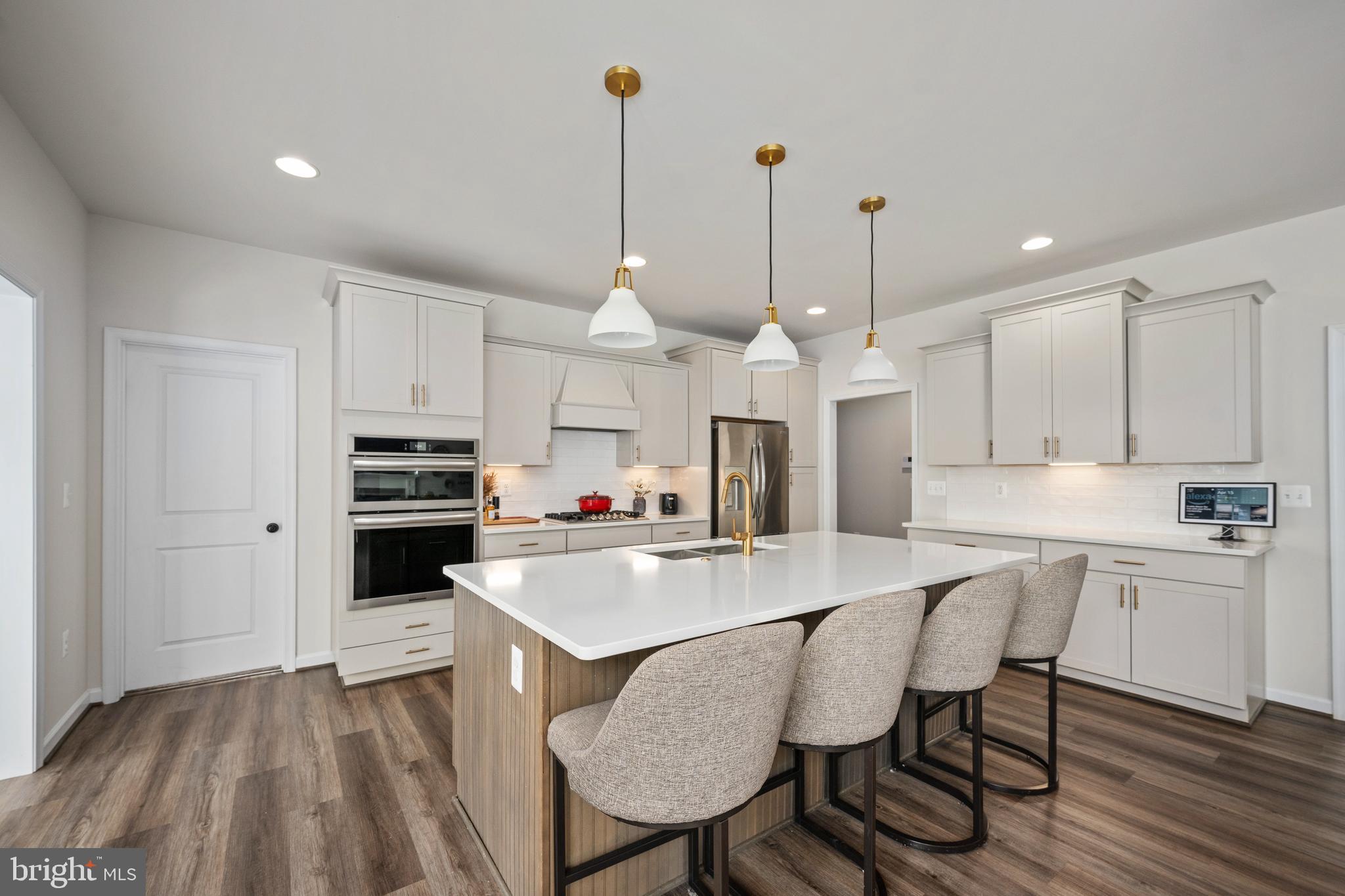 LIBERTY HALL - Residential