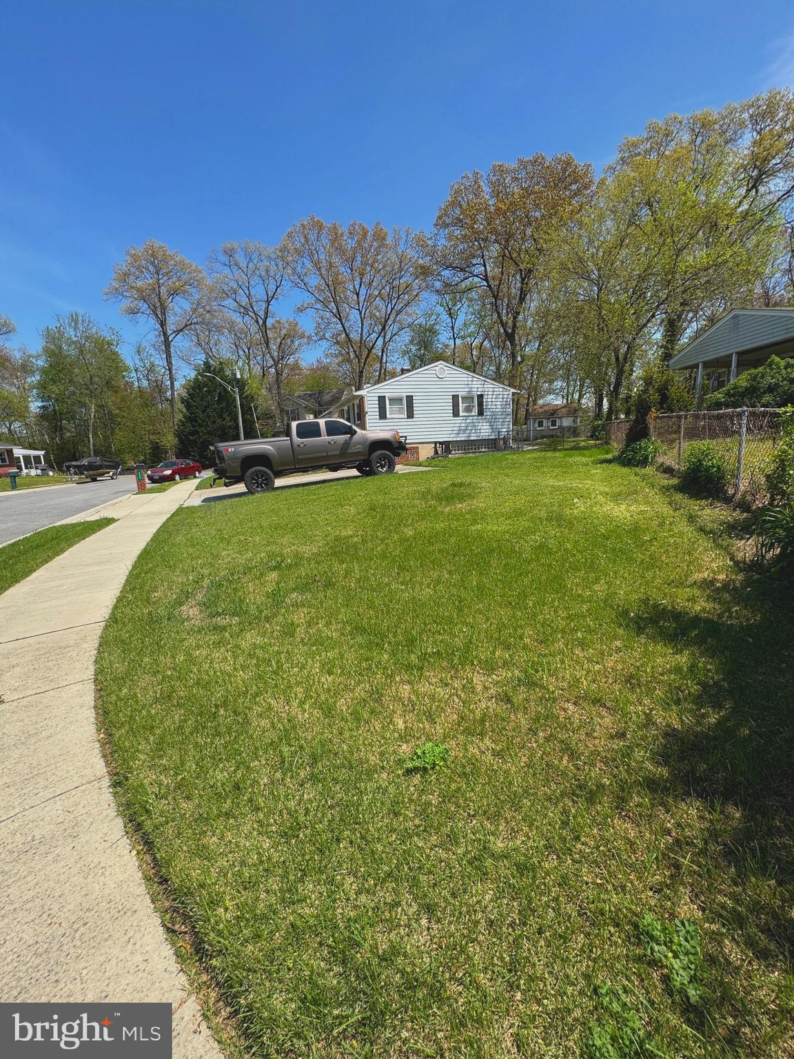 MEADOWBROOK - Residential