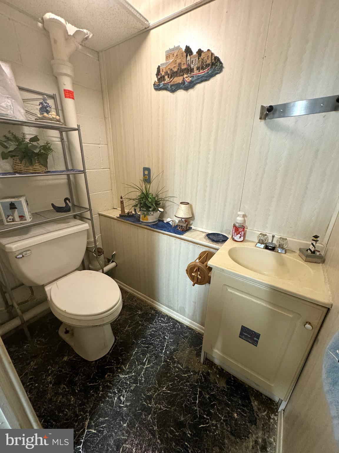 MEADOWBROOK - Residential