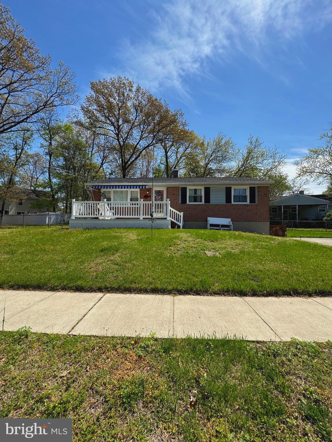 MEADOWBROOK - Residential