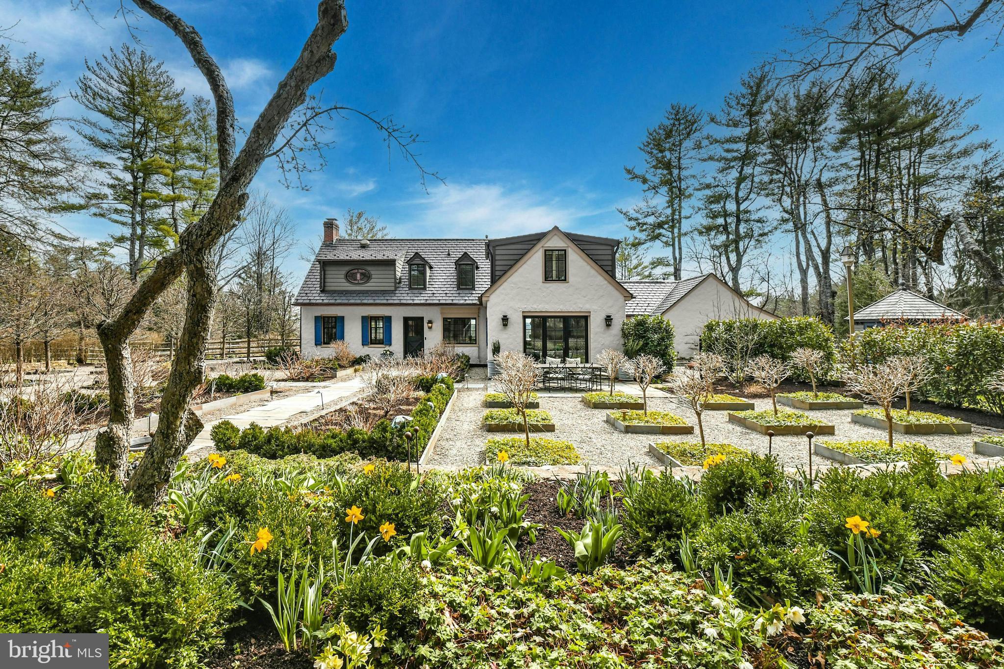 7043 PHILLIPS MILL ROAD