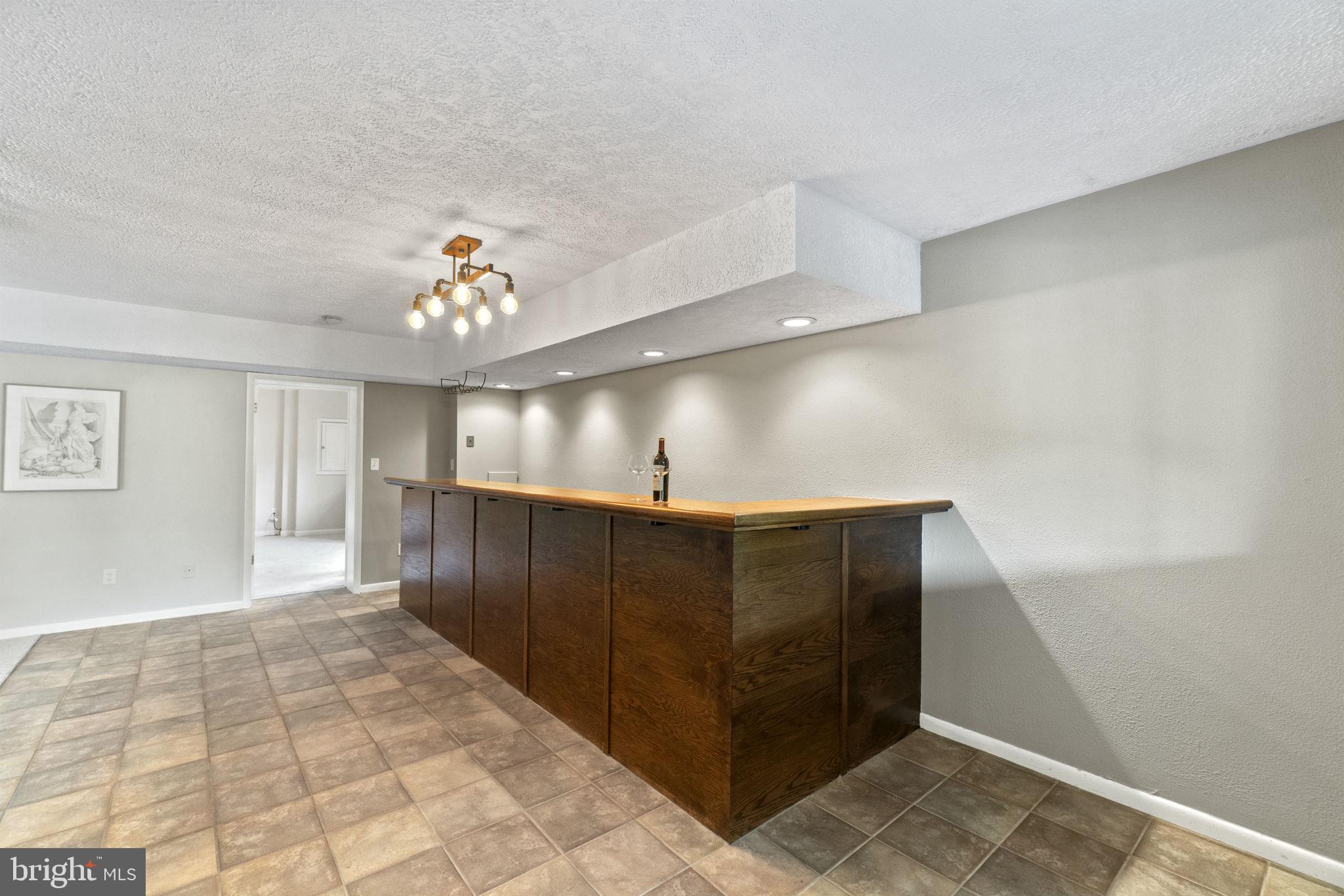 DUNLOP HILLS - Residential