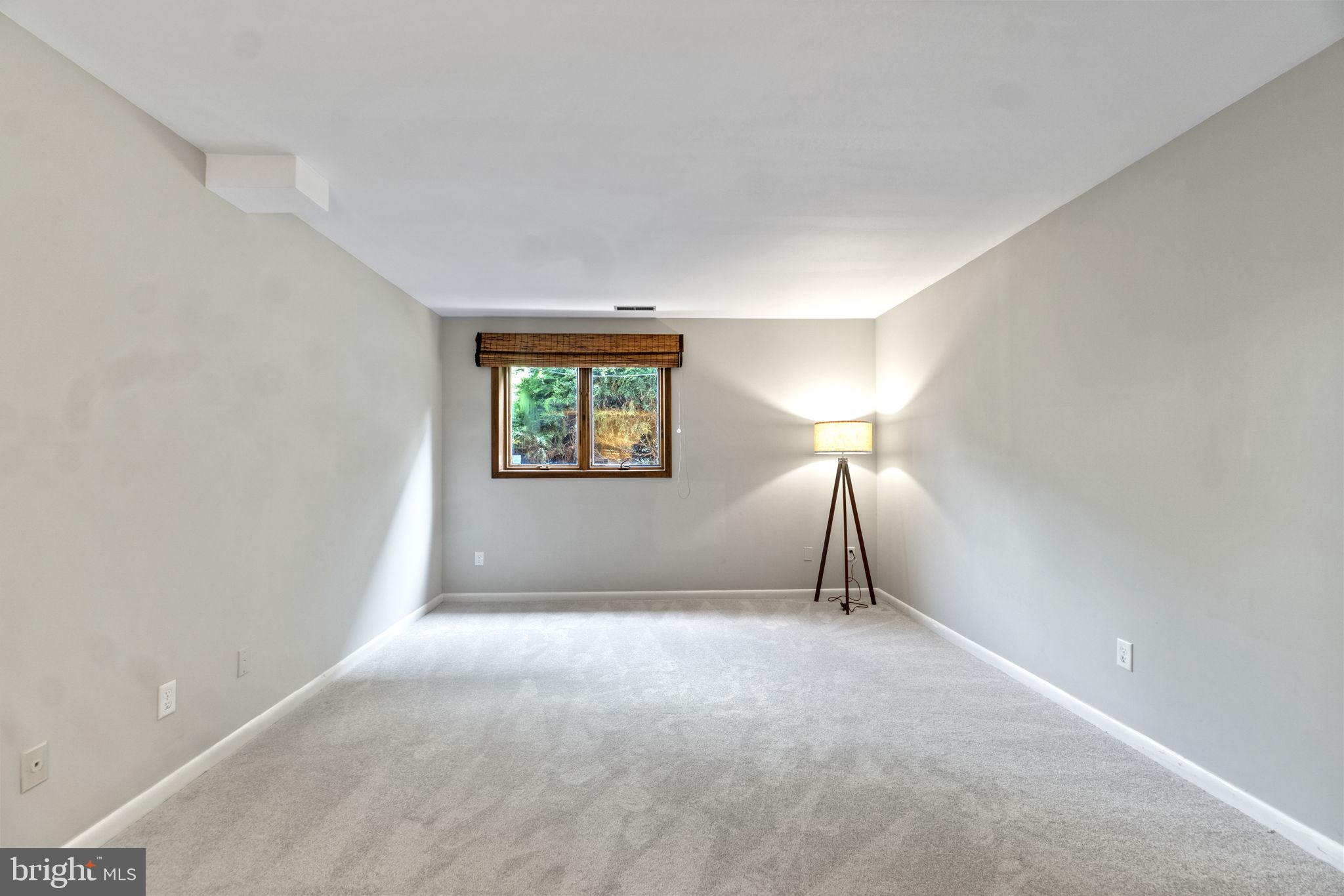 DUNLOP HILLS - Residential