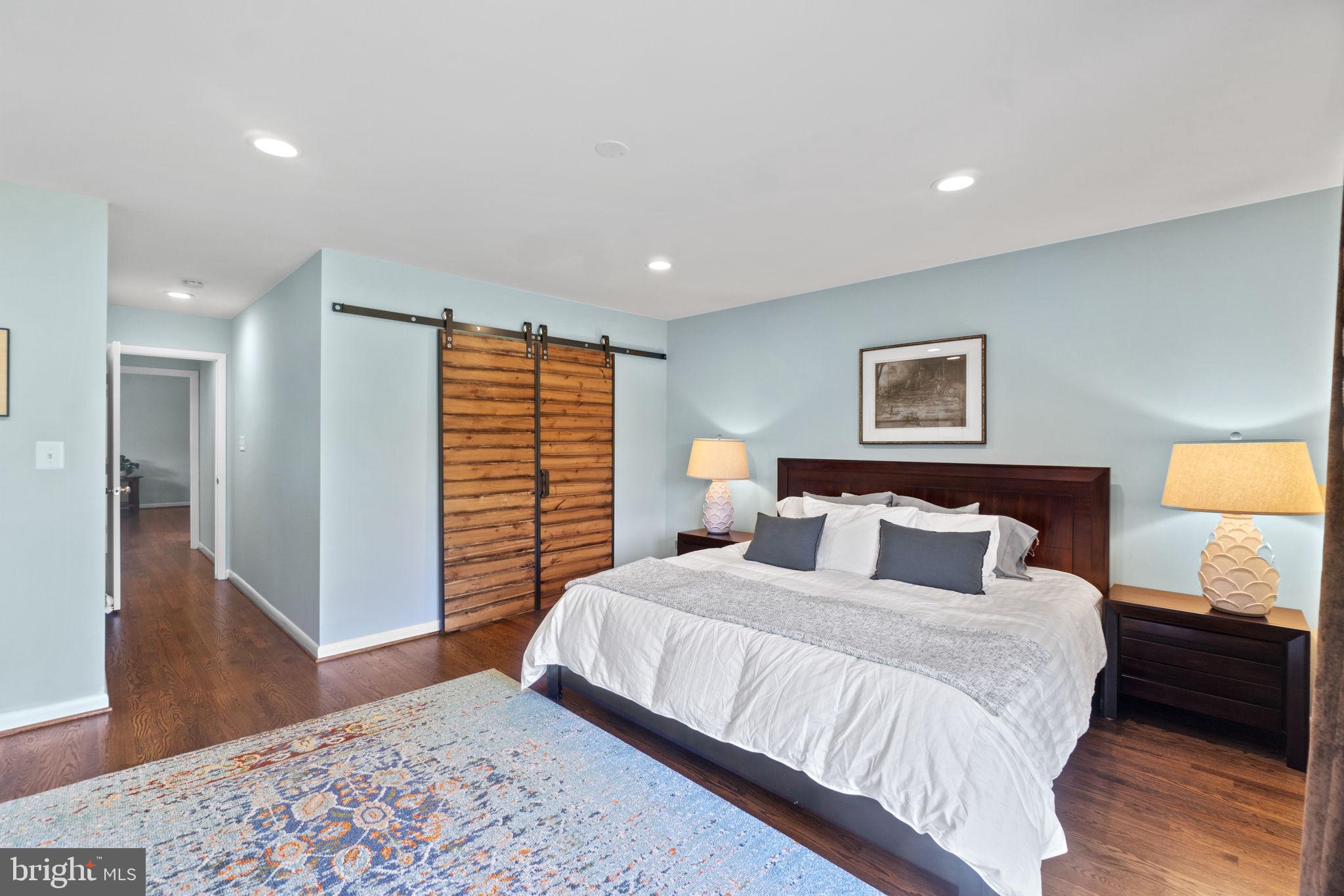 DUNLOP HILLS - Residential