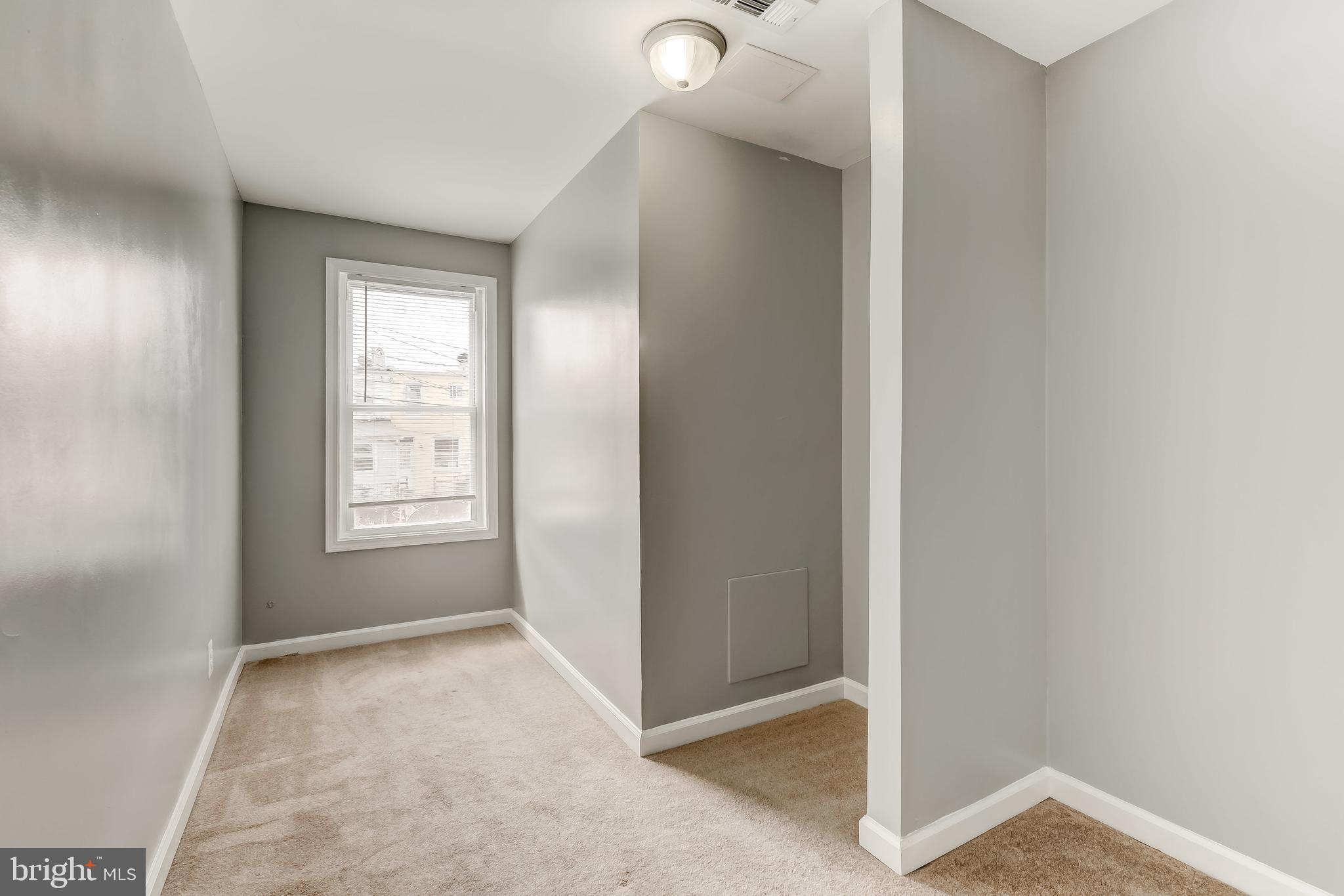 BALTIMORE HIGHLANDS - Residential