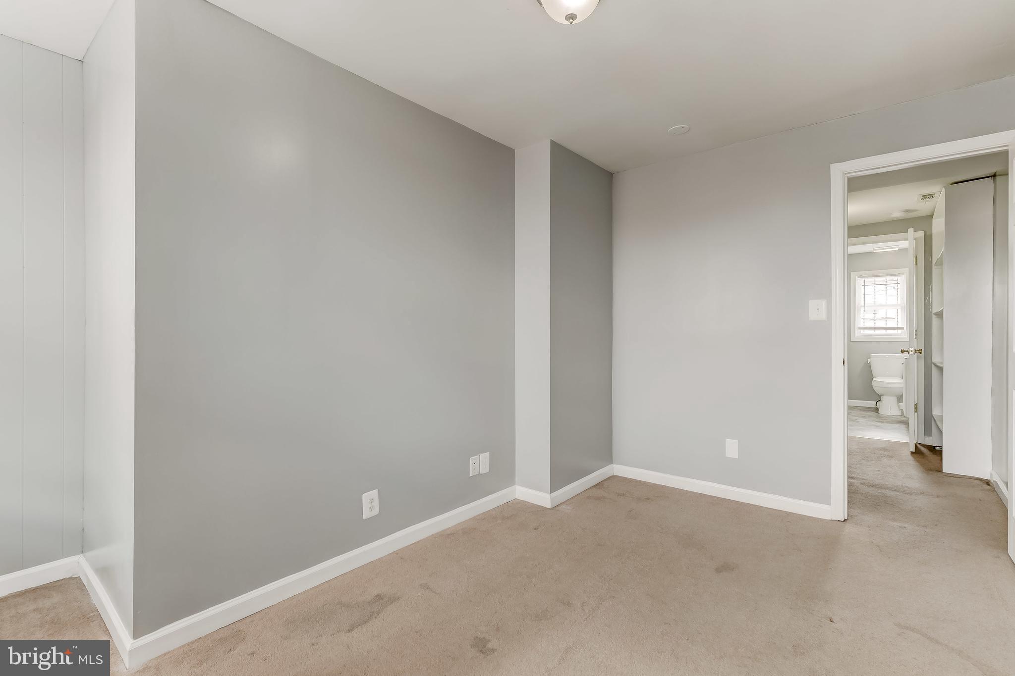 BALTIMORE HIGHLANDS - Residential