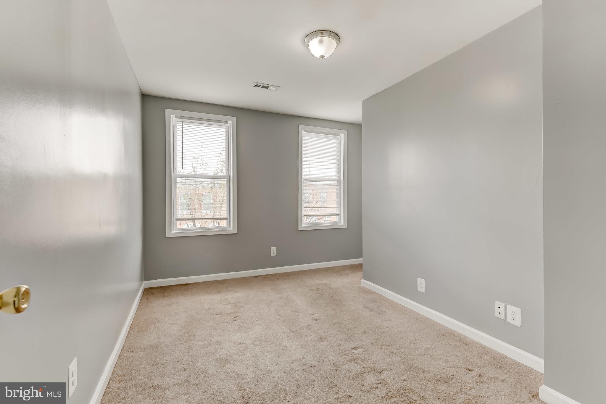 BALTIMORE HIGHLANDS - Residential