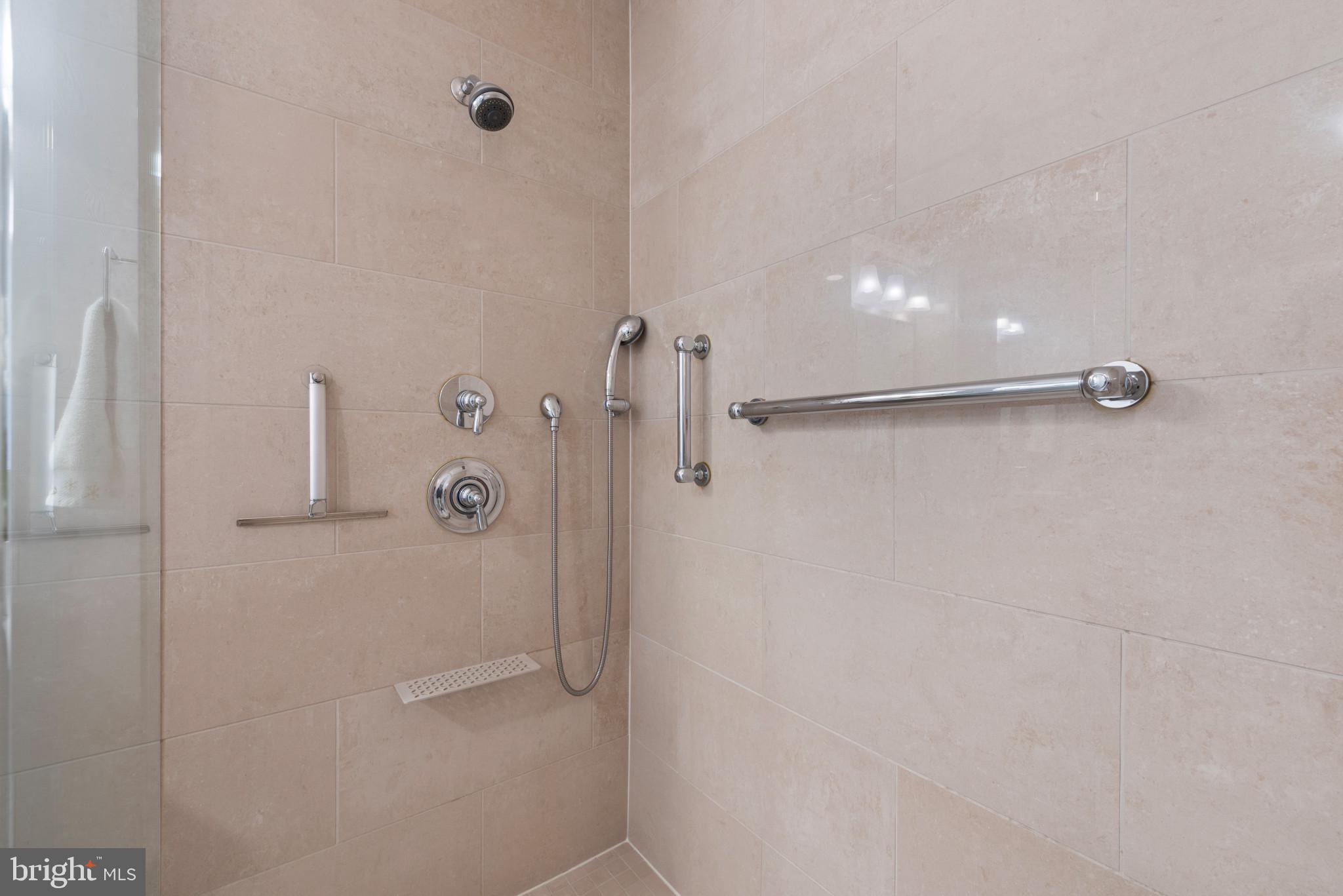 HARBORVIEW - Residential