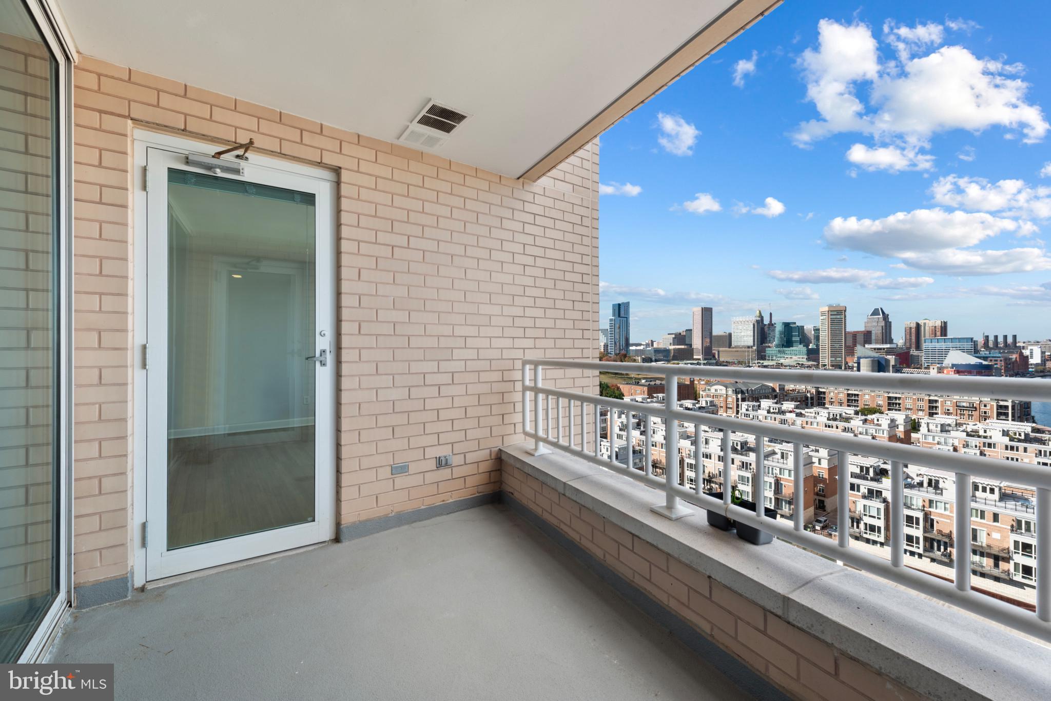 HARBORVIEW - Residential