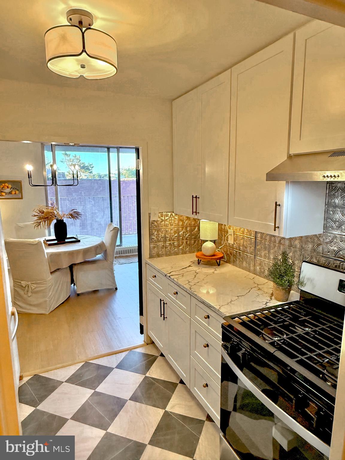 THE 1401 - Residential