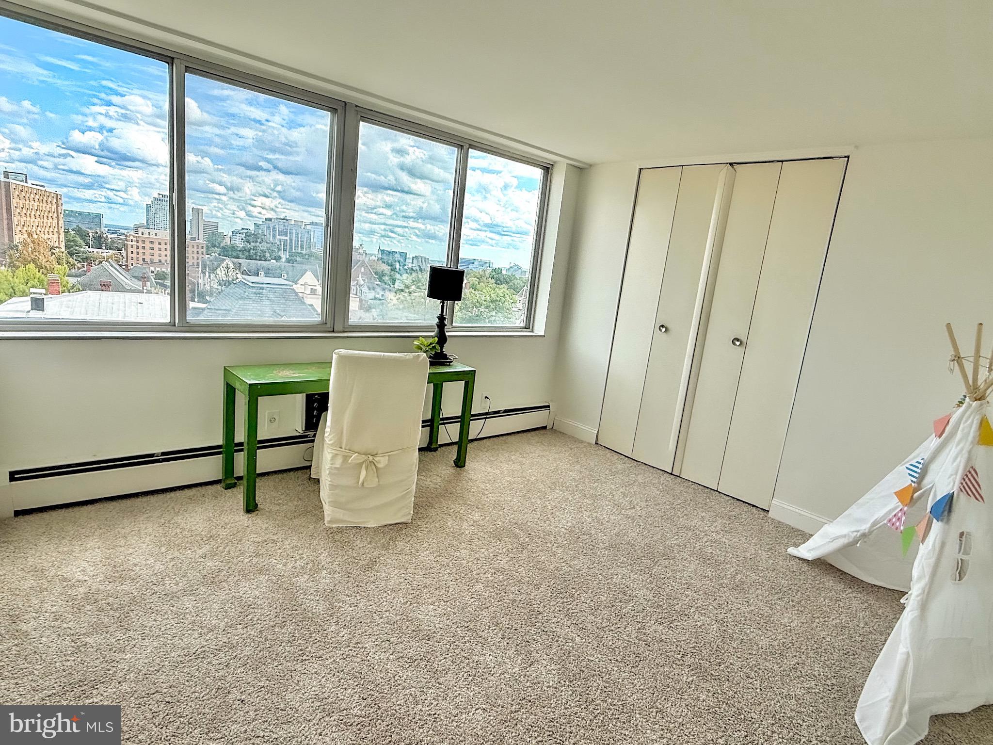 THE 1401 - Residential