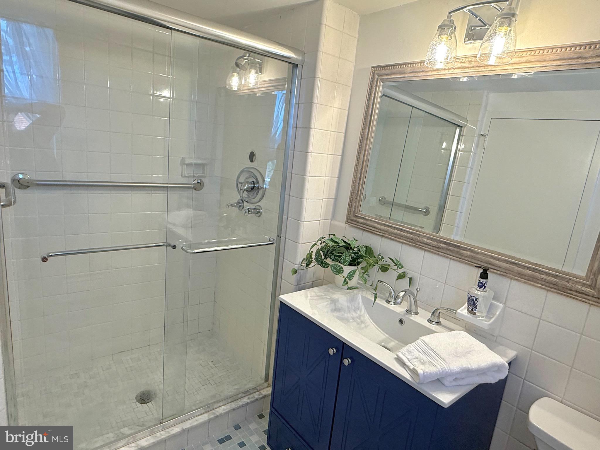 THE 1401 - Residential