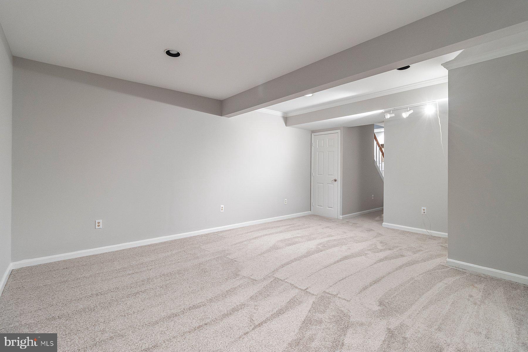 GARRISON RIDGE - Residential