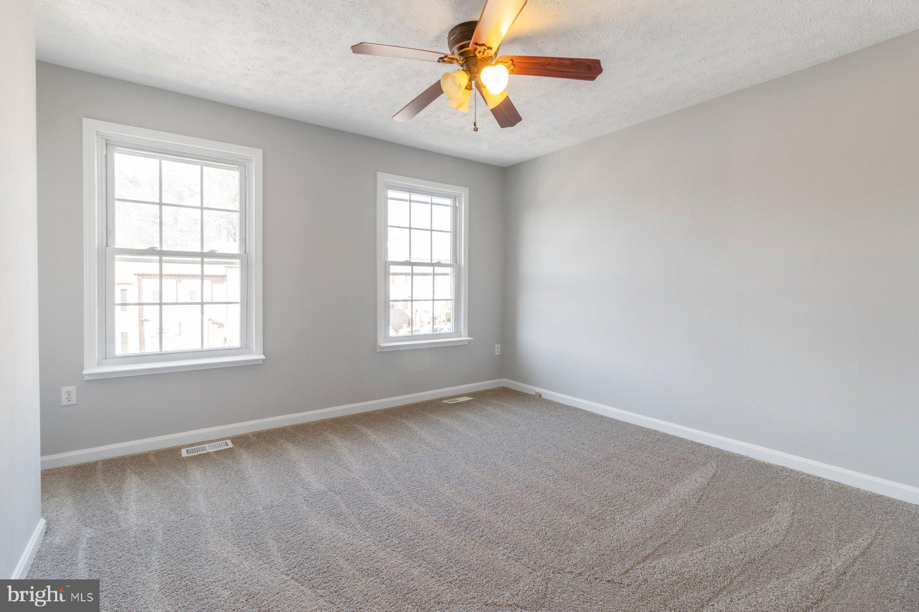 GARRISON RIDGE - Residential