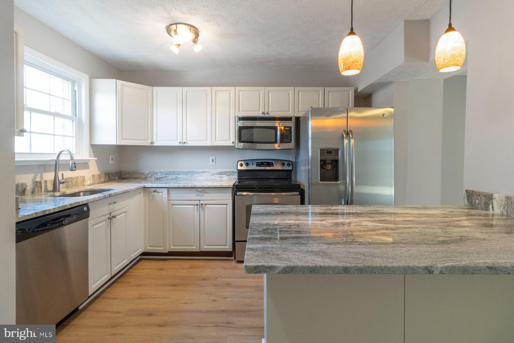 GARRISON RIDGE - Residential