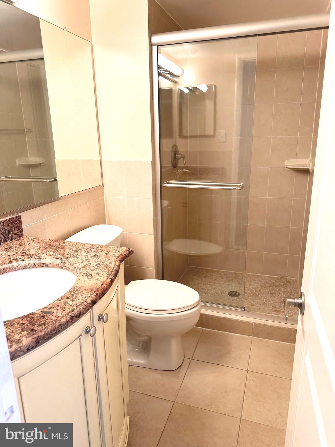 AMERICANA CENTRE - Residential Lease