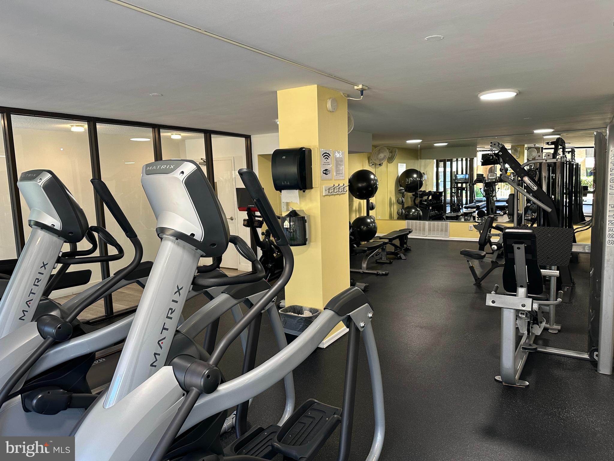 AMERICANA CENTRE - Residential Lease