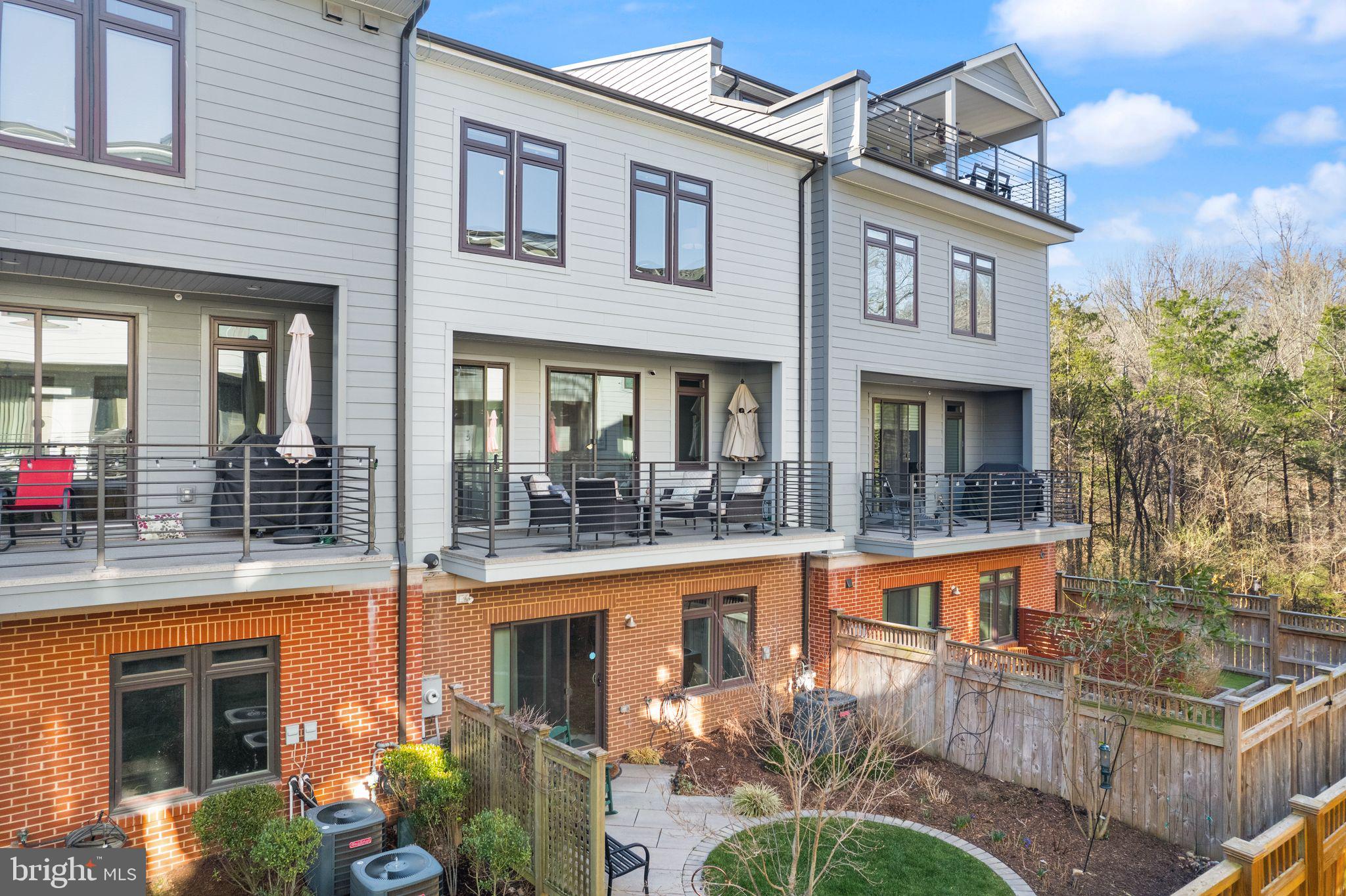 VILLAGE AT LEESBURG - Residential