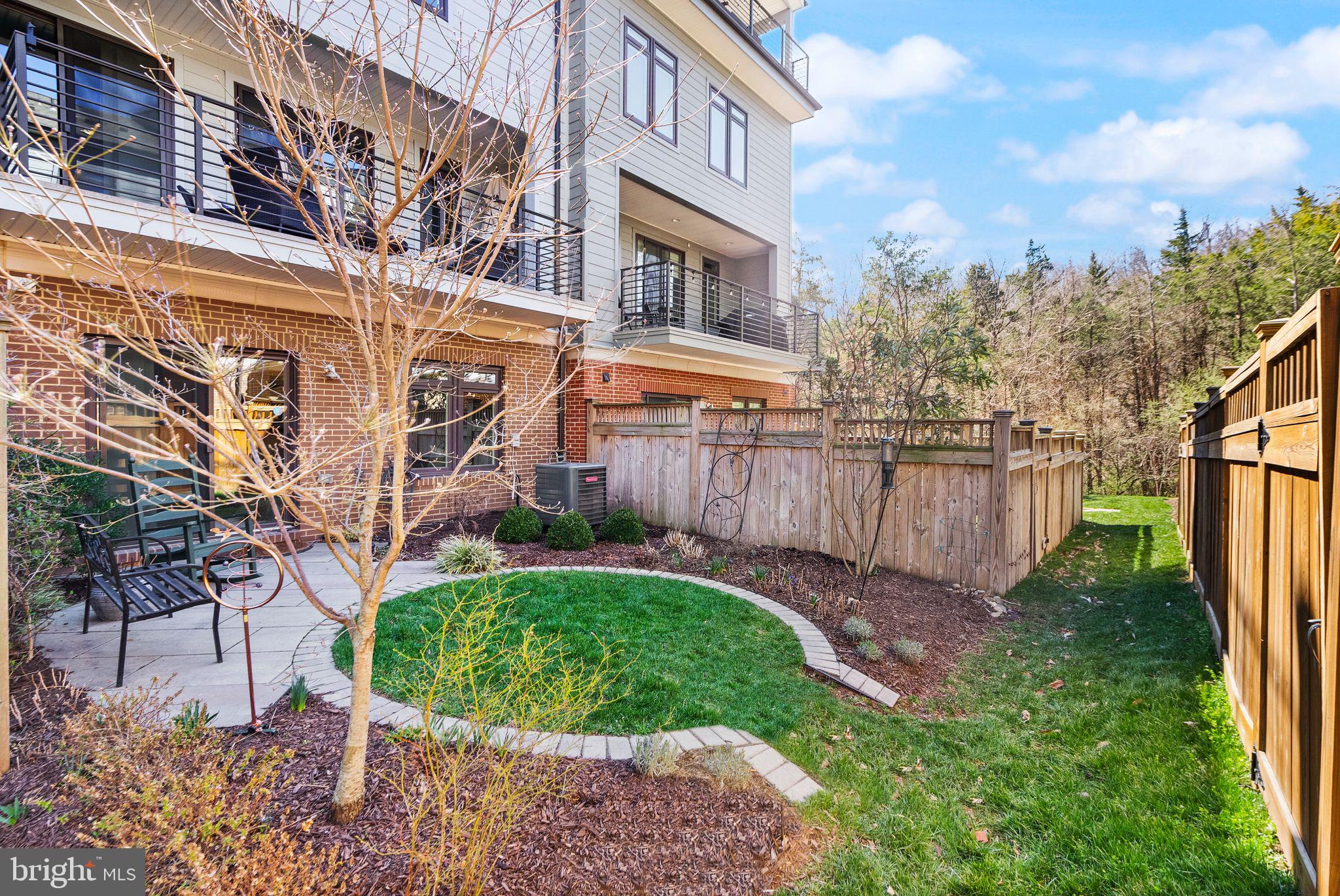 VILLAGE AT LEESBURG - Residential