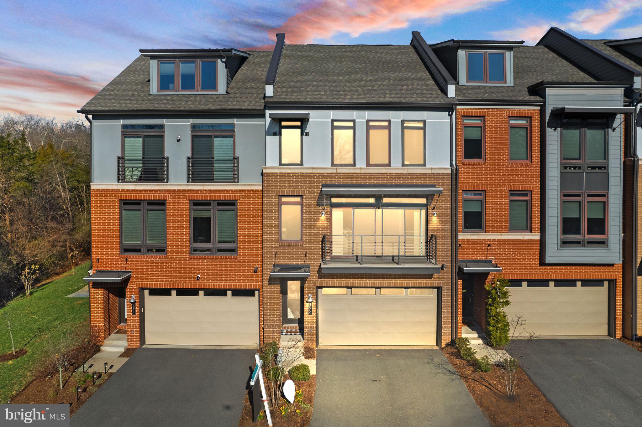 VILLAGE AT LEESBURG - Residential