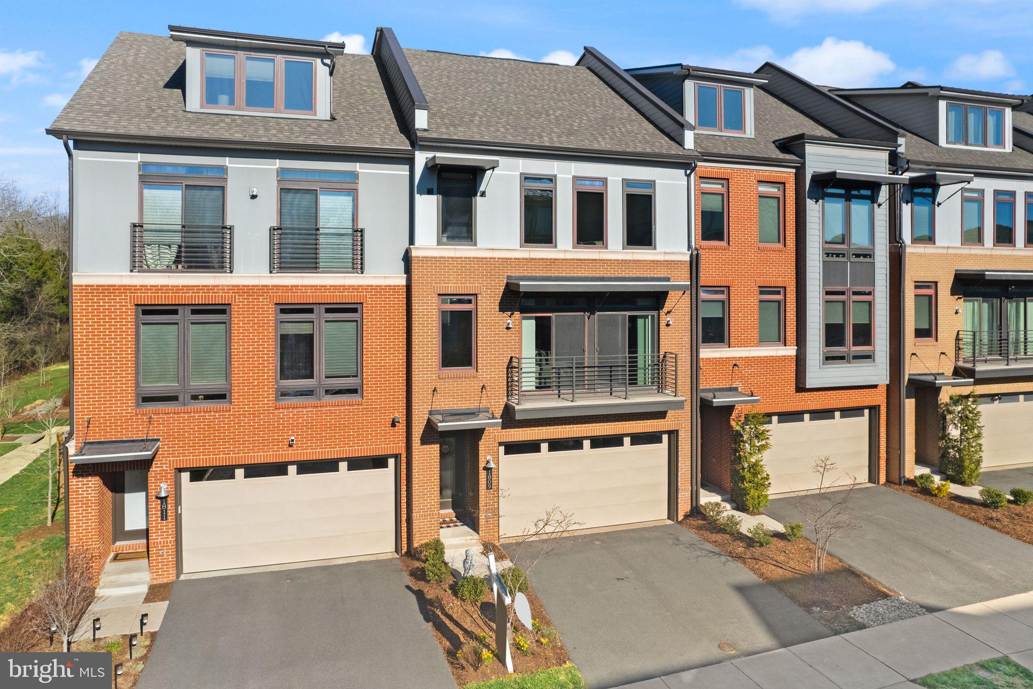 VILLAGE AT LEESBURG - Residential