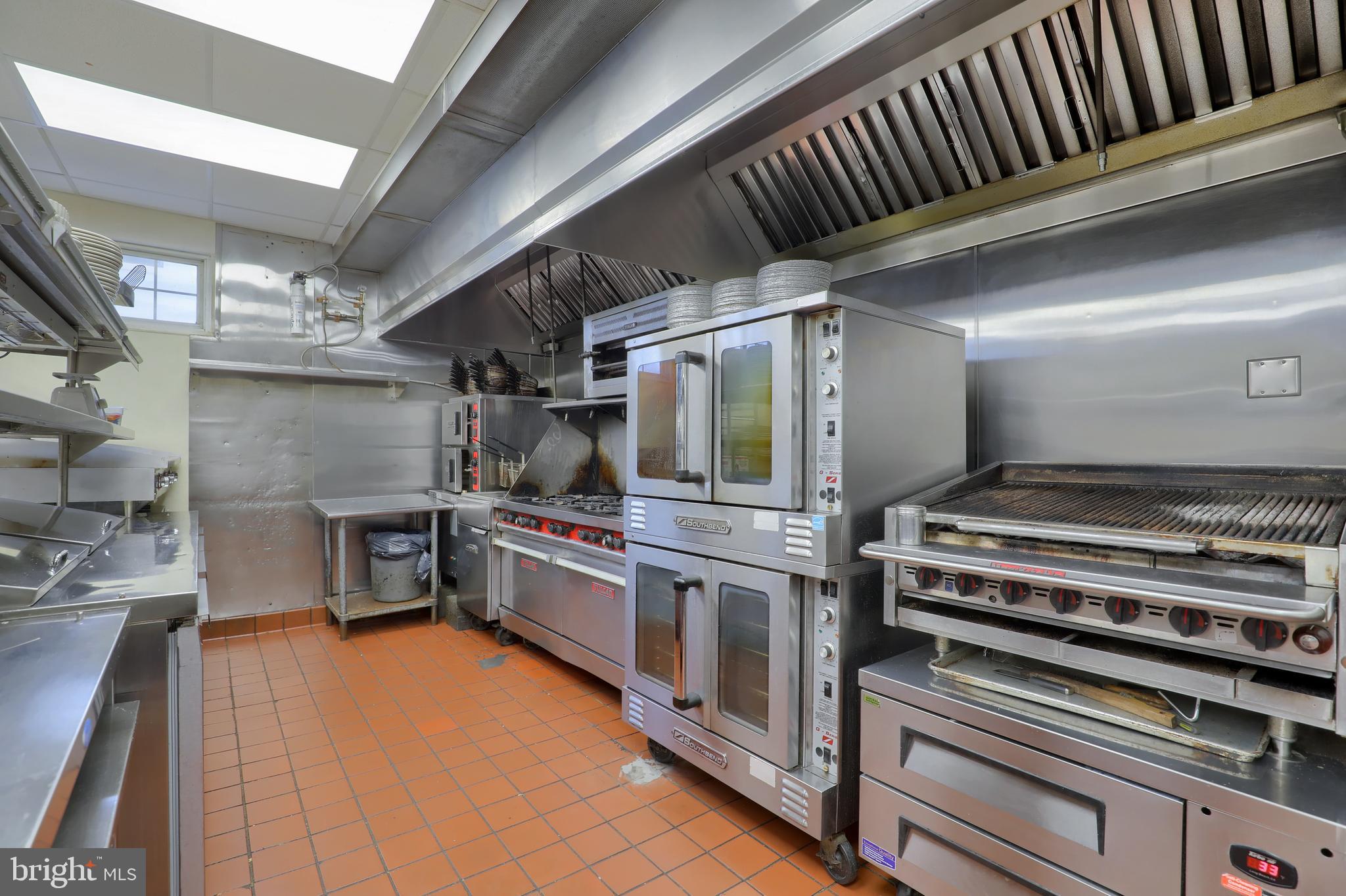 PENN TWP - Commercial Sale