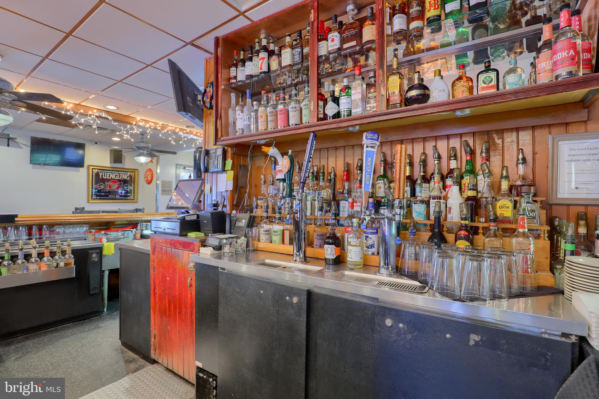 PENN TWP - Commercial Sale