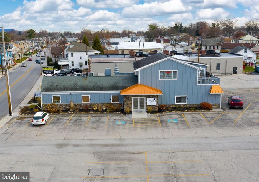 Recent renovations makes this restaurant and lounge ready for a new owner. Multiple kitchens provide space and a line that you will envy. State of the art point of sale system , new HVAC system, and fully remodeled men's & women's restrooms. New dining area highlighted by a gorgeous stone fire place and a stunning copper top bar in the new longue. Too many new equipment pieces to mention. Plenty of storage, private office and parking for 108 vehicles.