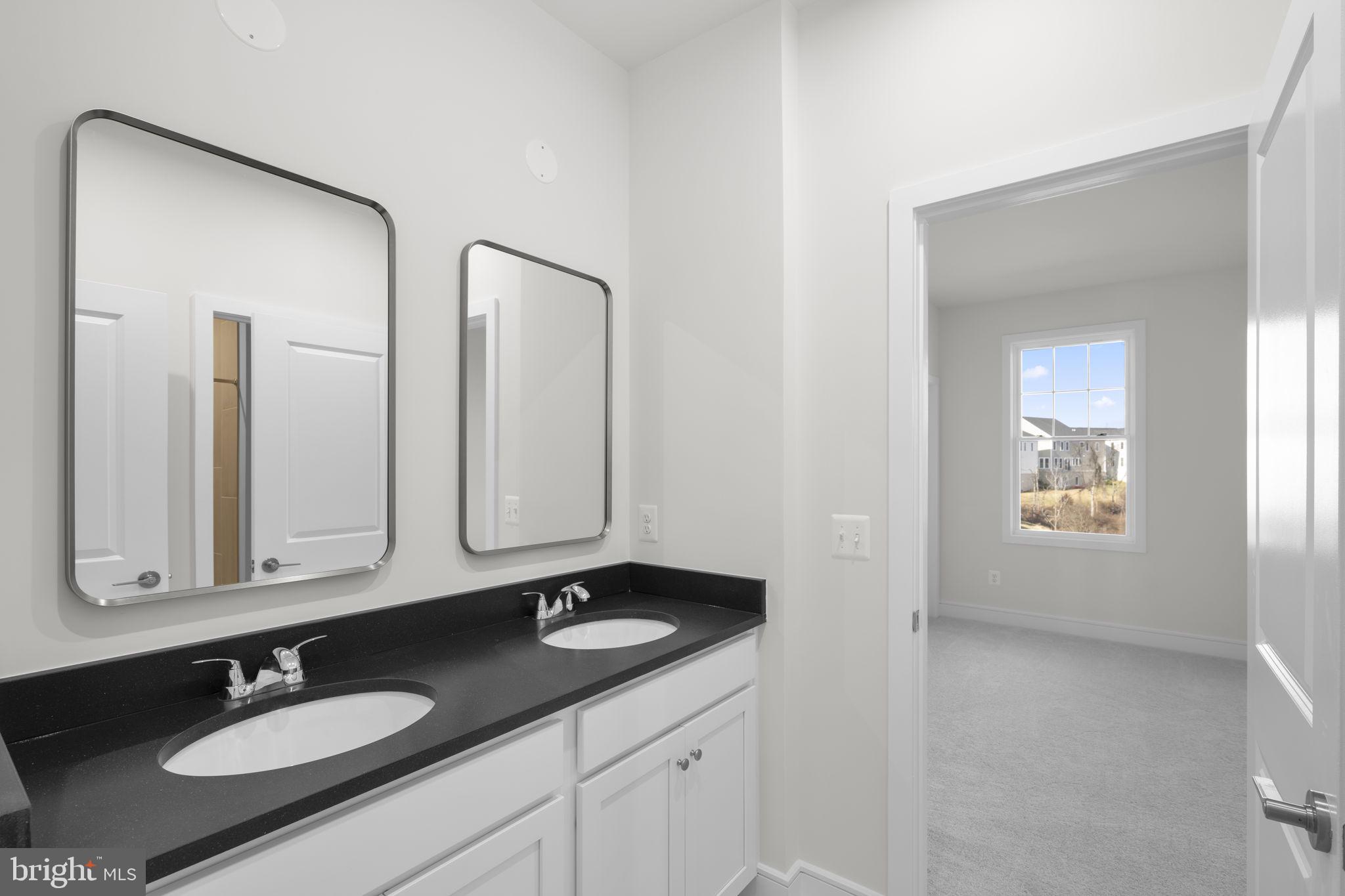 HERITAGE AT MARSHALL - Residential