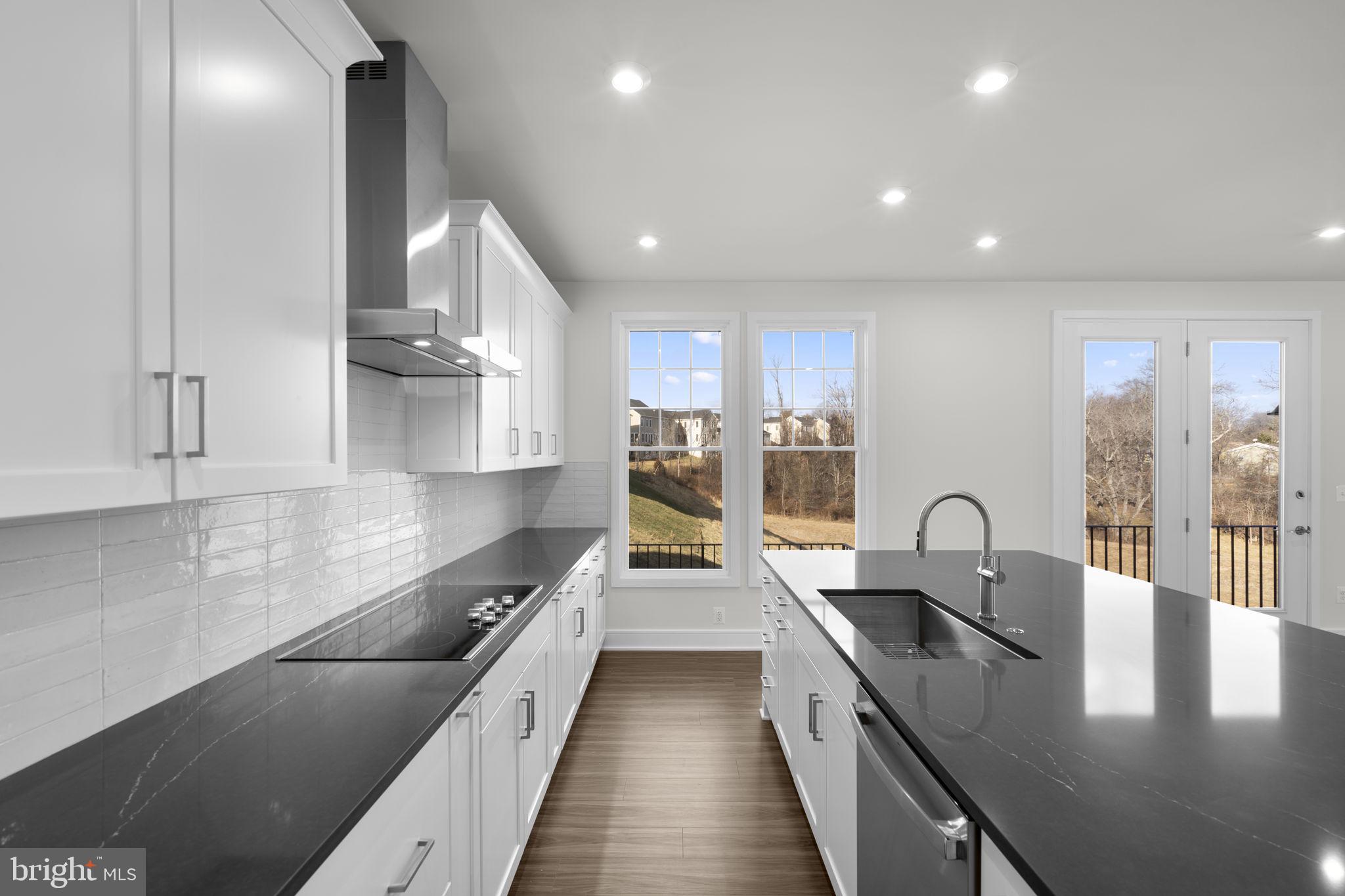 HERITAGE AT MARSHALL - Residential